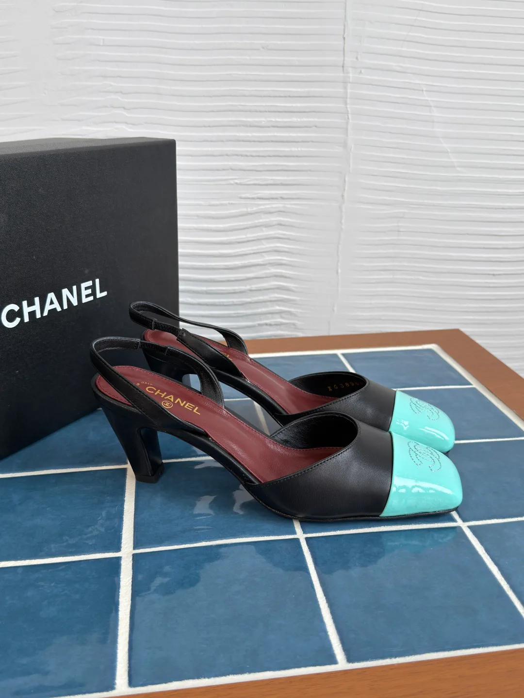 Босоножки Женские Chanel 18125495