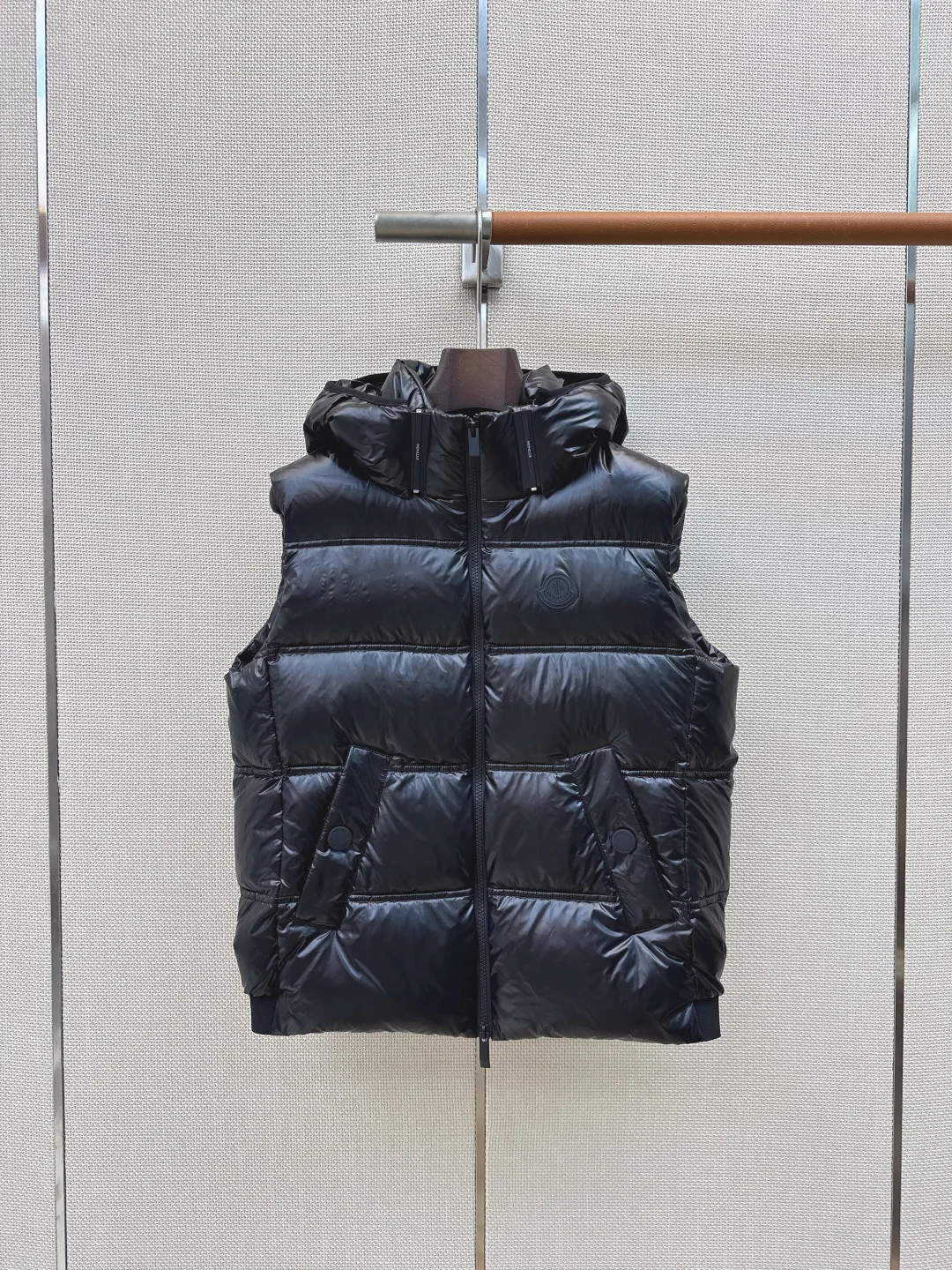 Жилеты Женские Moncler 18012418