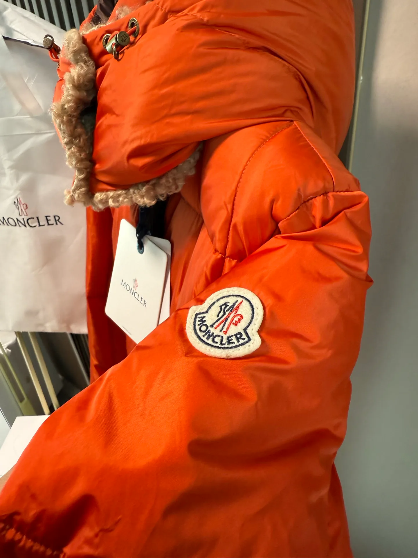 Куртки И Пуховики Женские Moncler 18825235