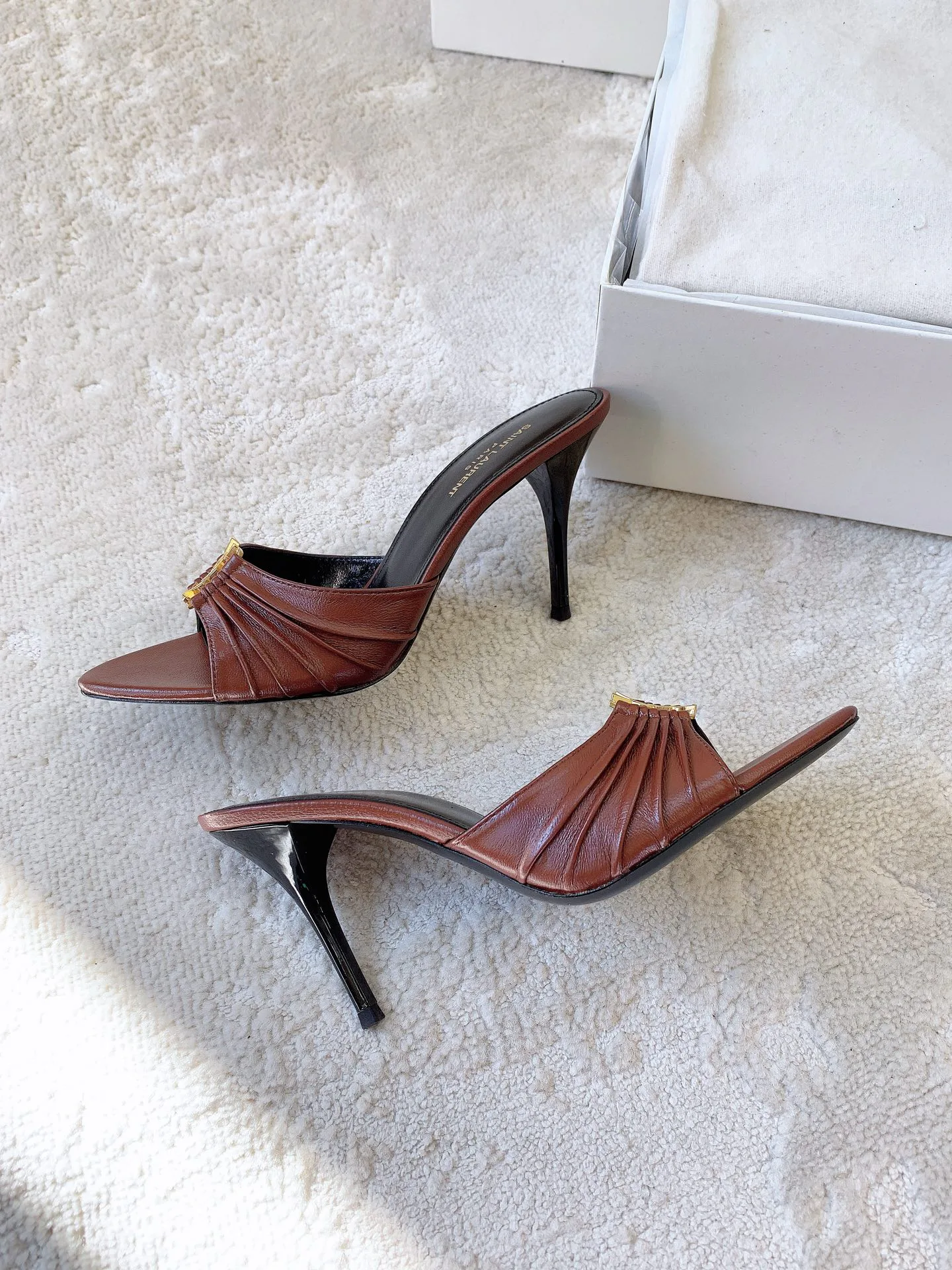 Босоножки Женские Saint Laurent 11923819