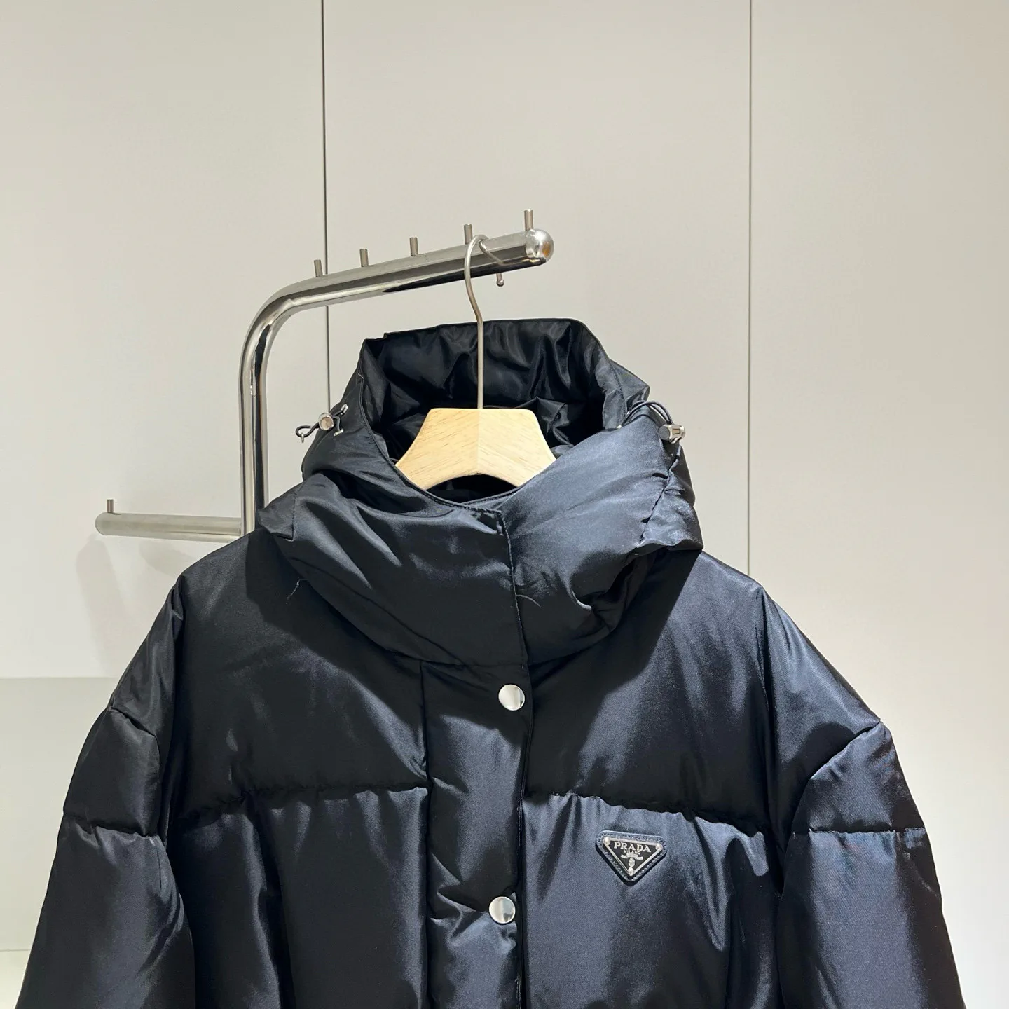 Куртки И Пуховики Женские Prada 18993994
