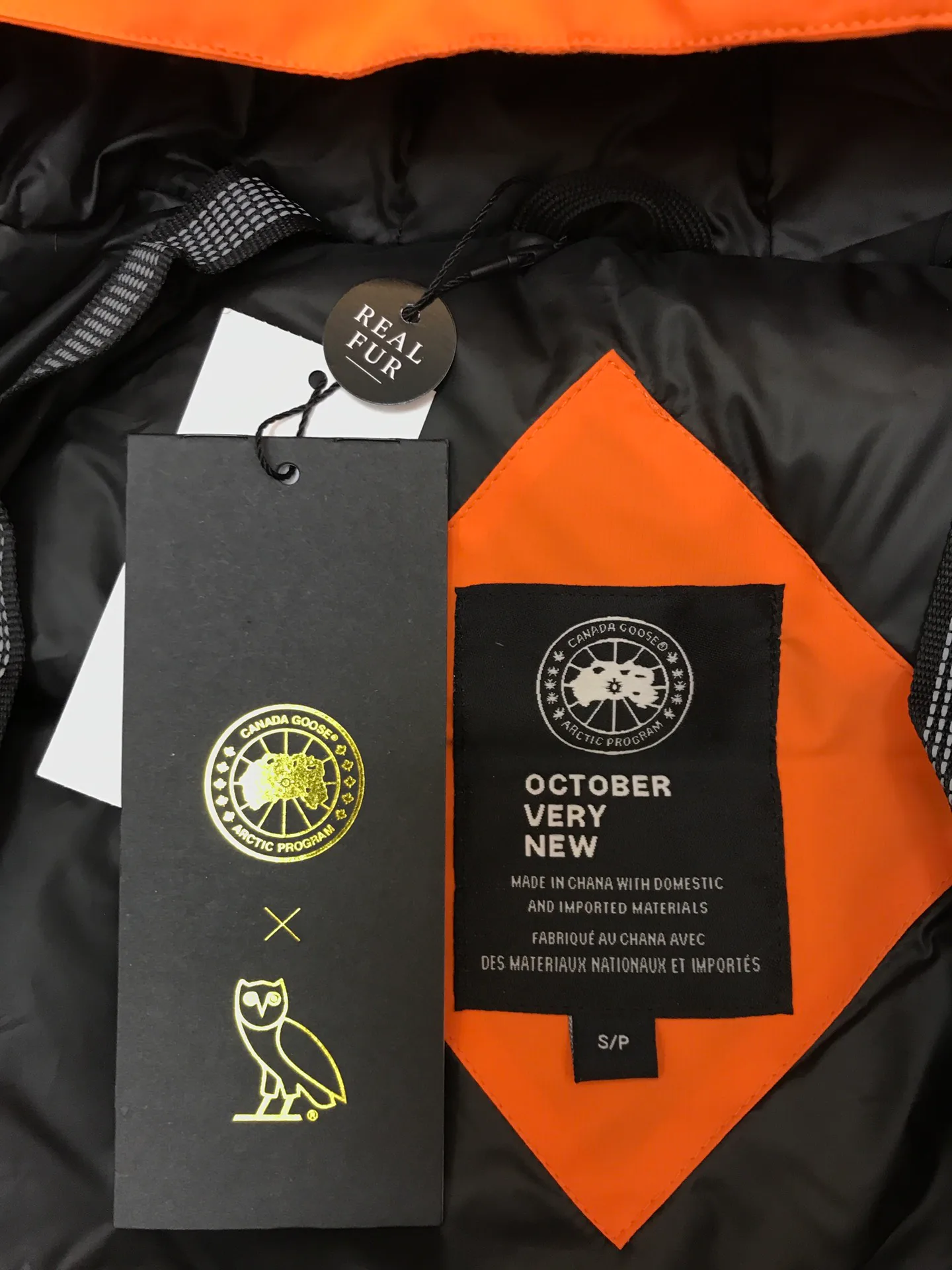 Куртки И Пуховики Женские Canada Goose 1294377