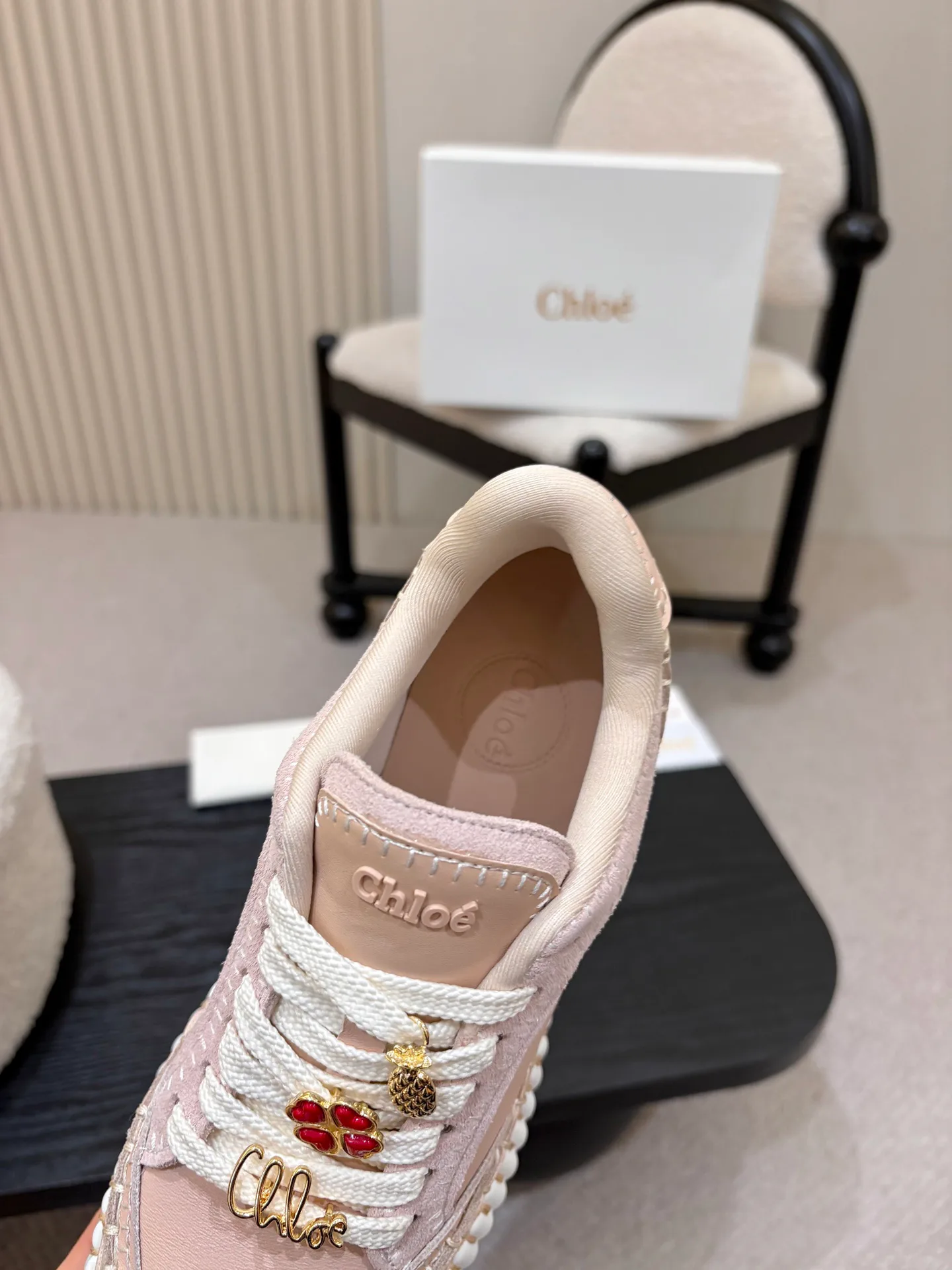 Кроссовки Женские Chloe 19367983