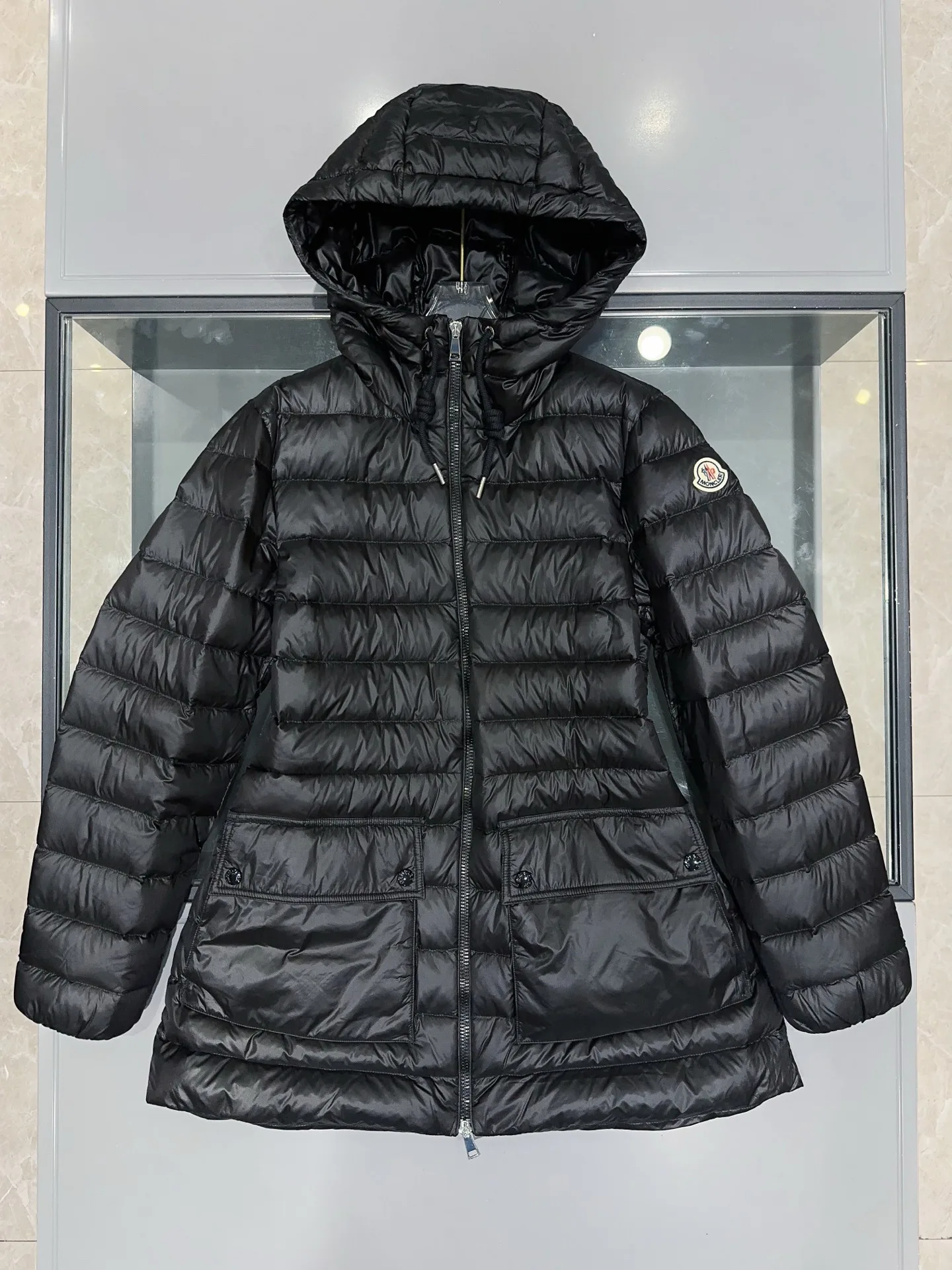 Куртки И Пуховики Женские Moncler 19307062