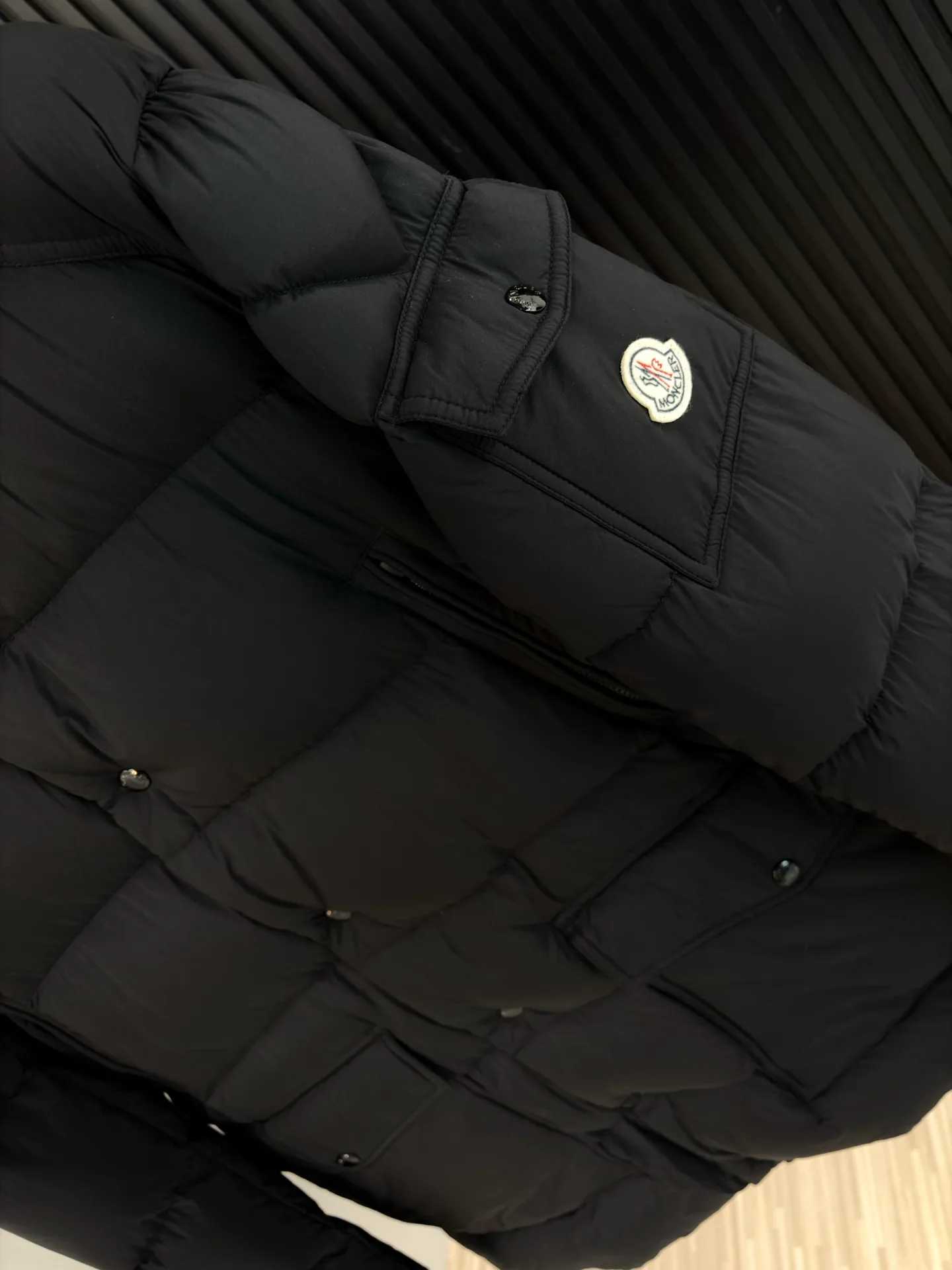Куртки И Пуховики Женские Moncler 18323847