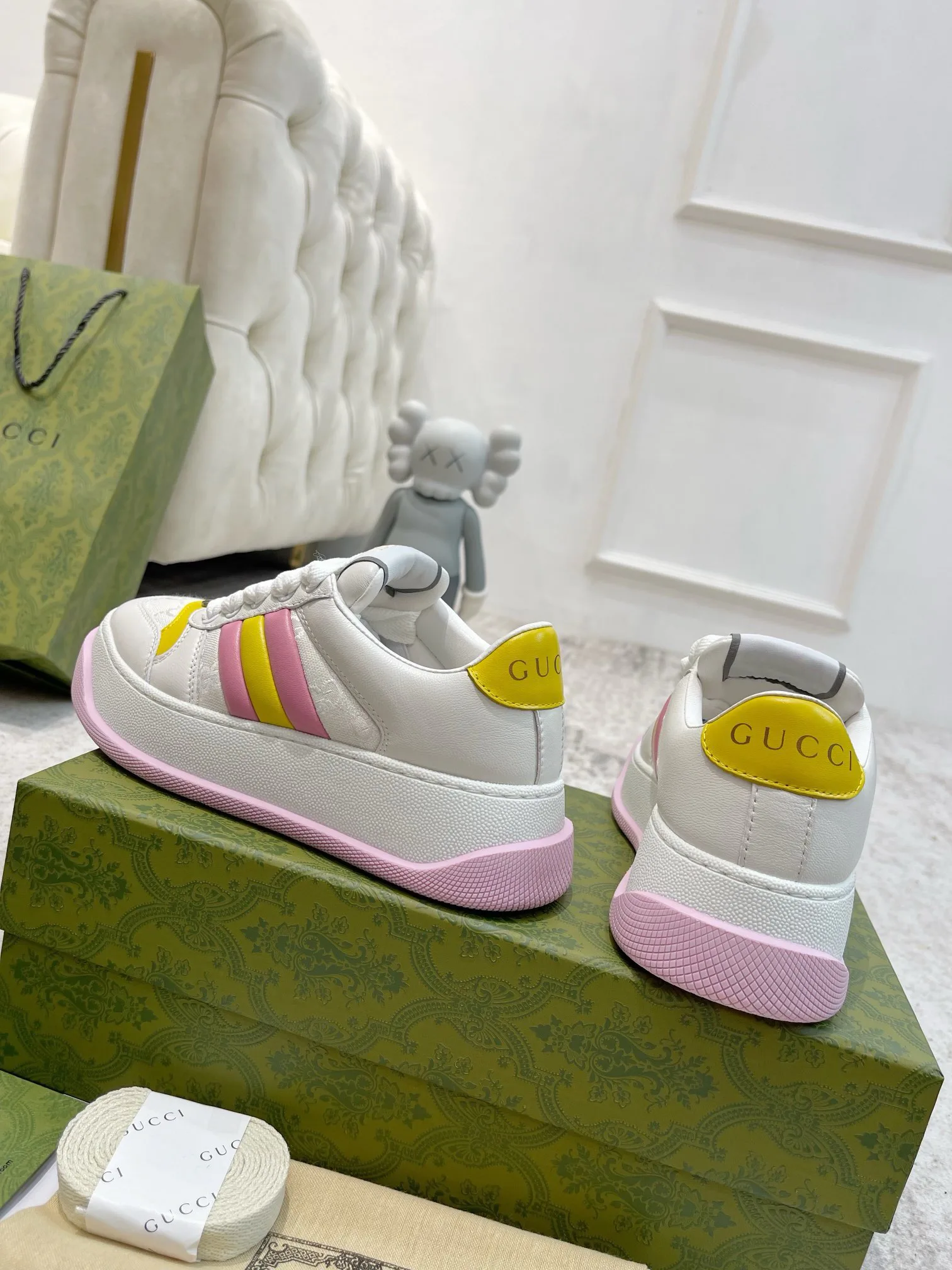 Кроссовки Женские Gucci 944934