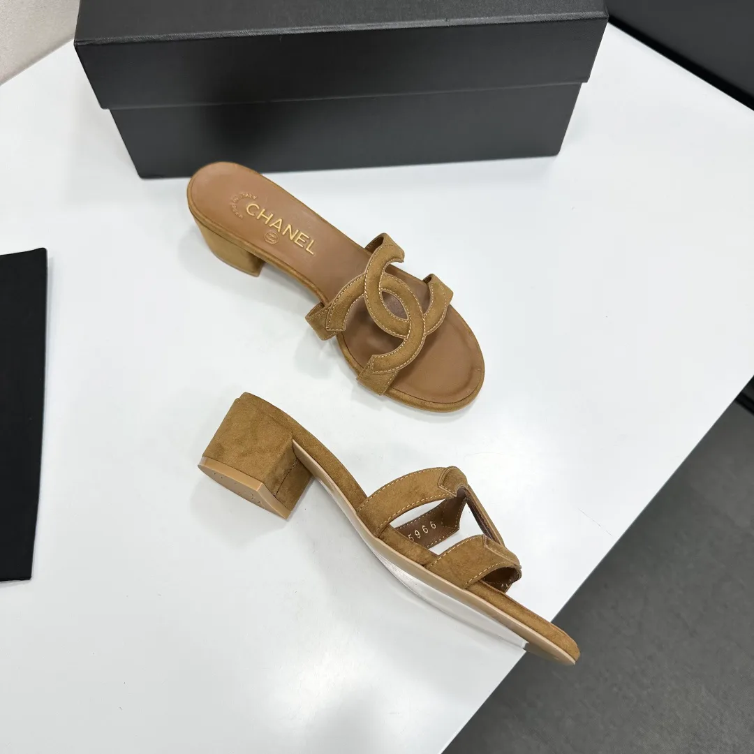 Босоножки Женские Chanel 11579291