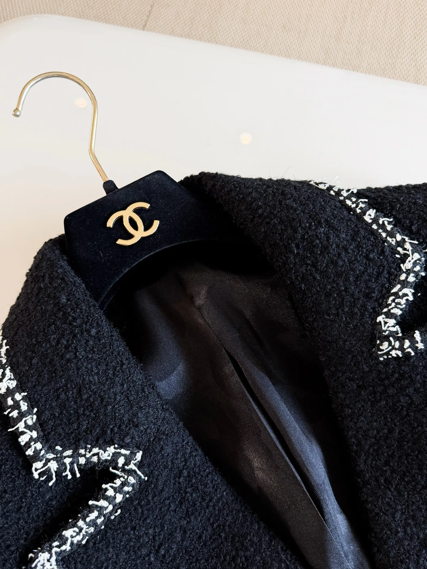 Жакеты Женские Chanel 18405240