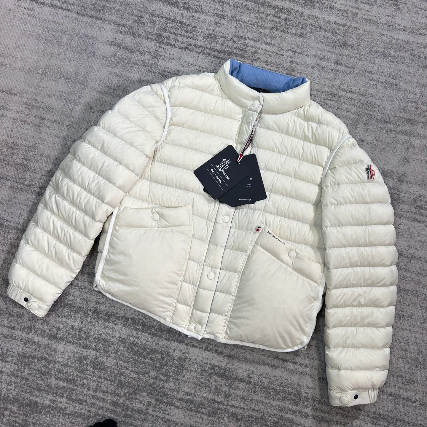 Куртки И Пуховики Женские Moncler 18255172
