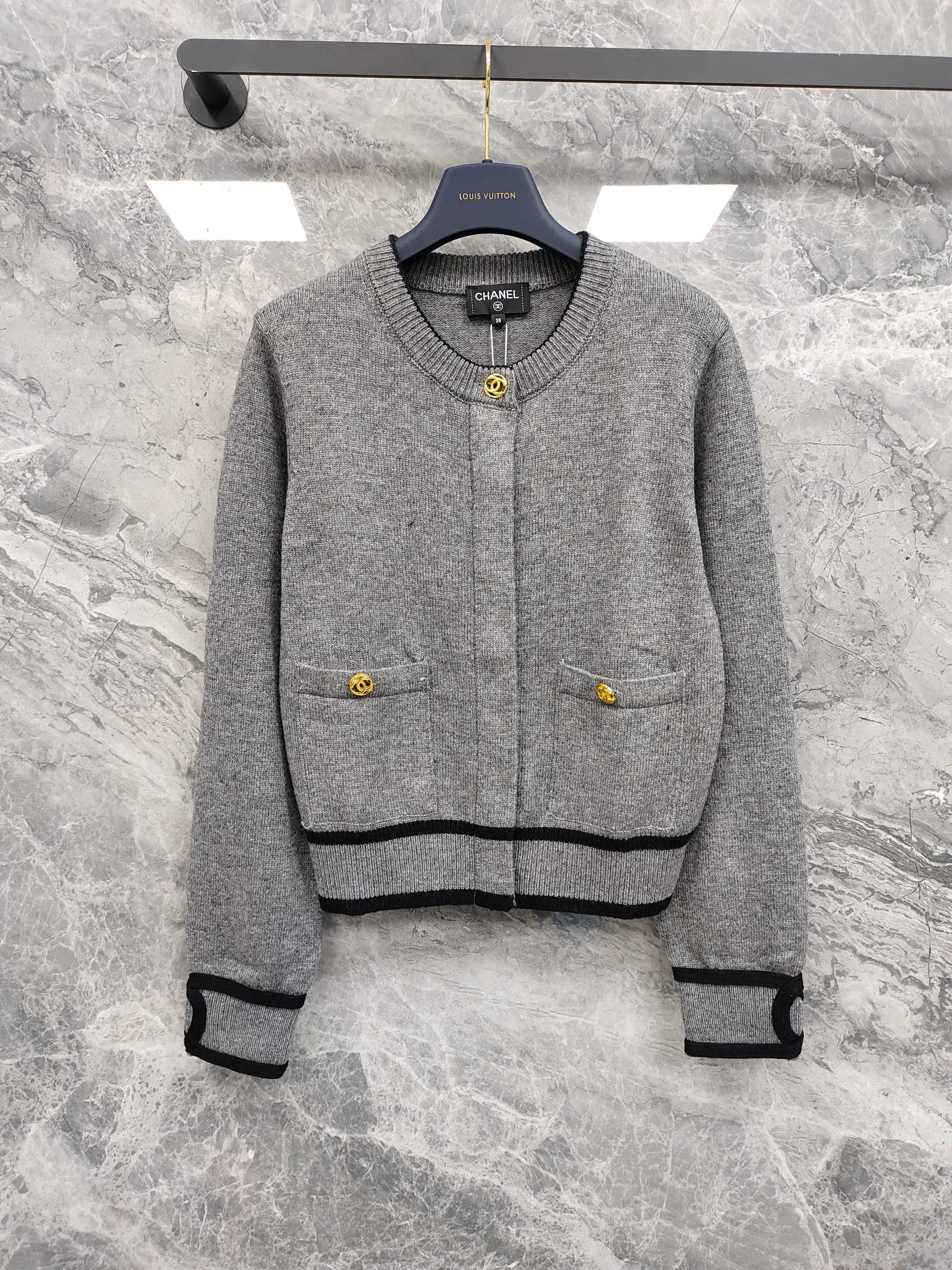 Жакеты Женские Chanel 11650745