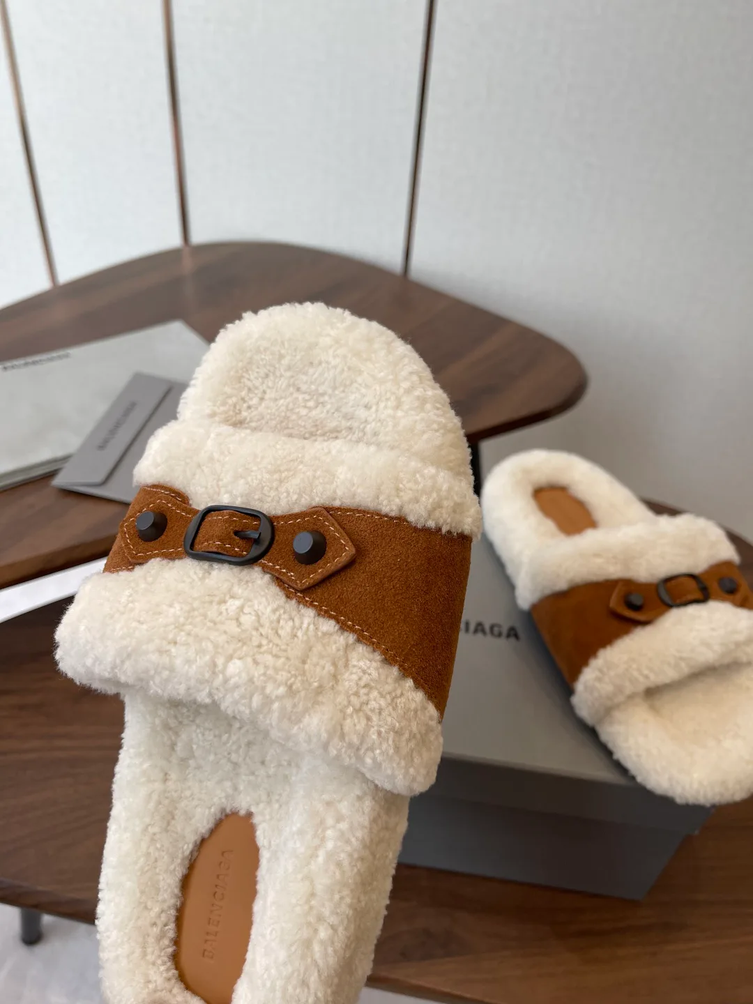 Тапочки Женские Balenciaga 170574