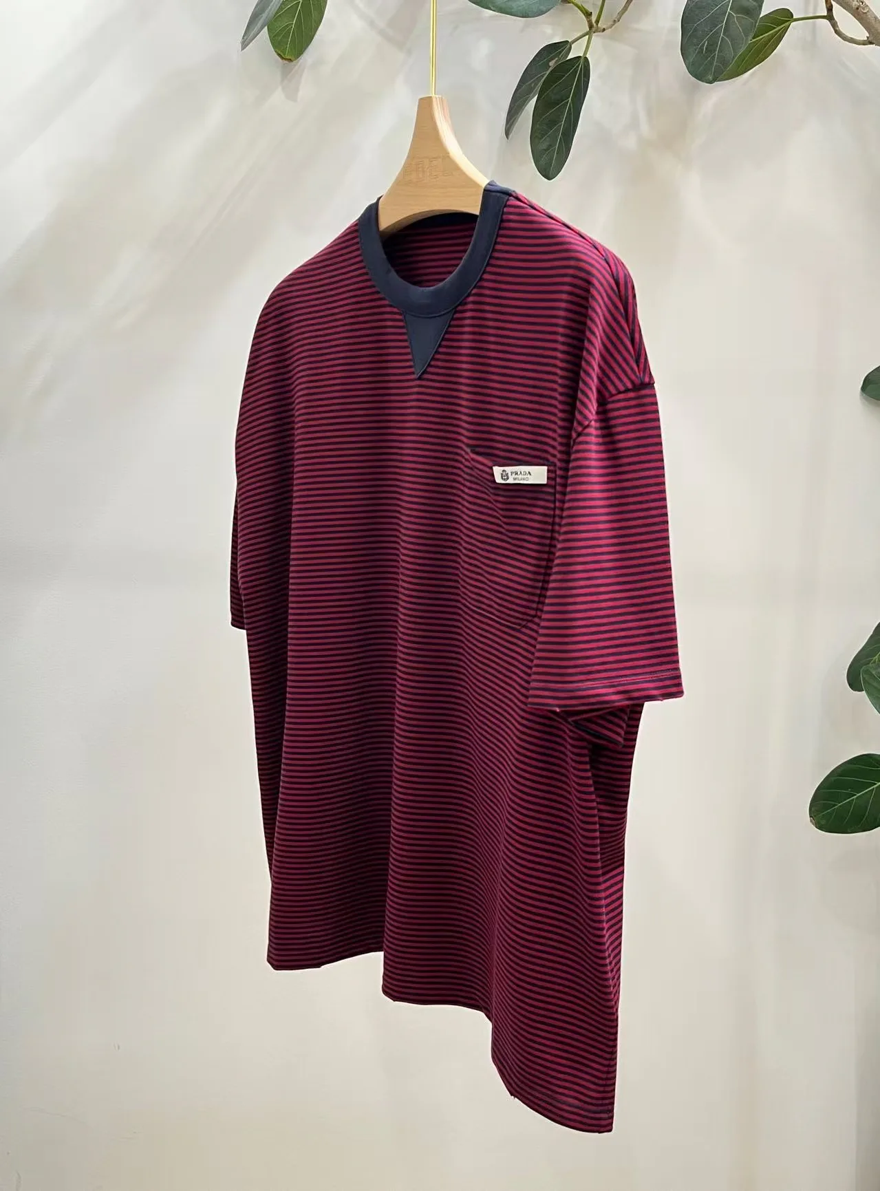 Футболки Женские Prada 5067811
