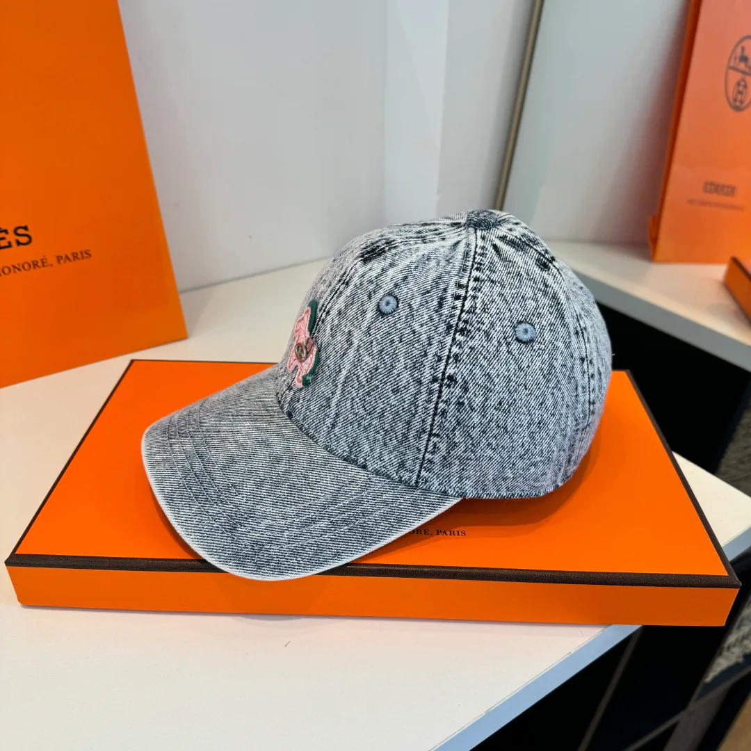 Головные Уборы Hermes 17350016