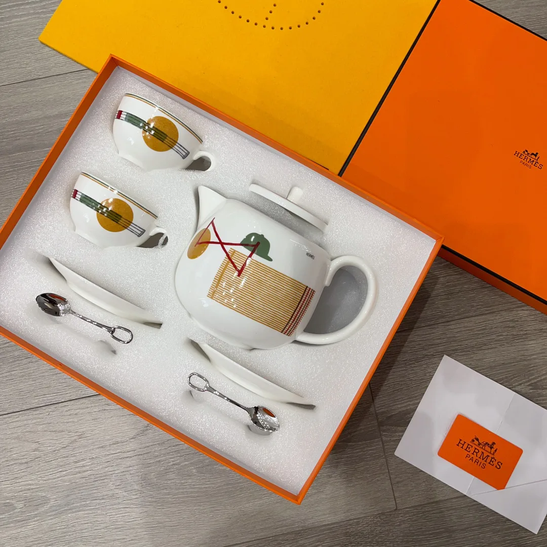 Посуда Hermes 18600