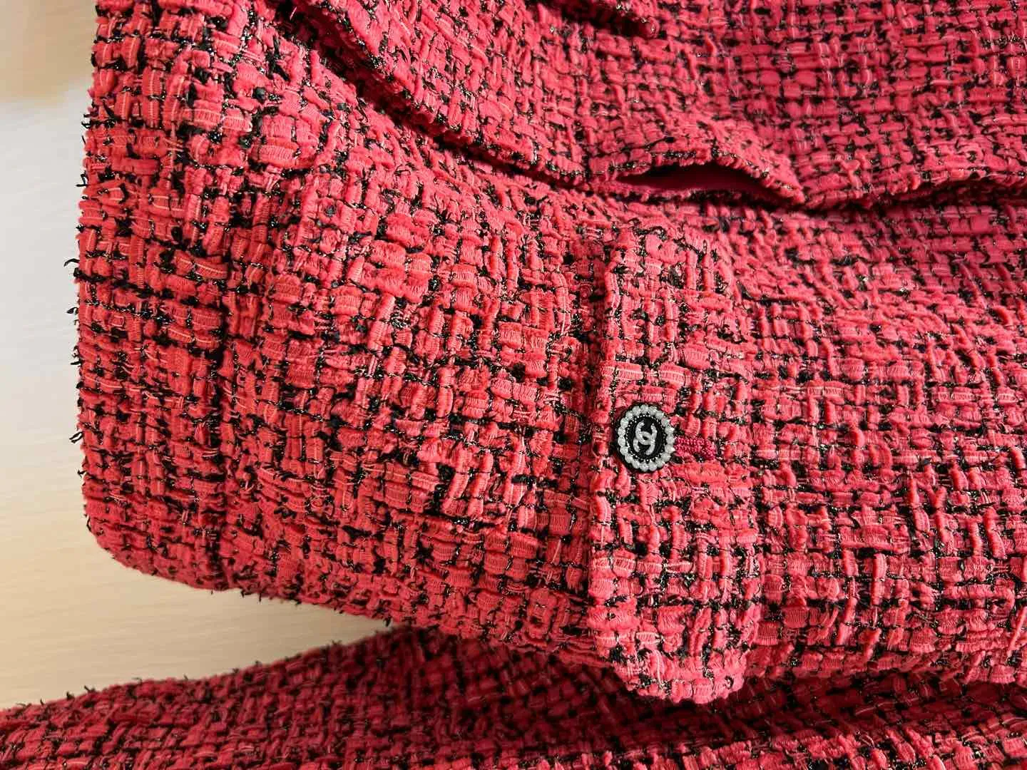 Куртки И Пуховики Женские Chanel 20181