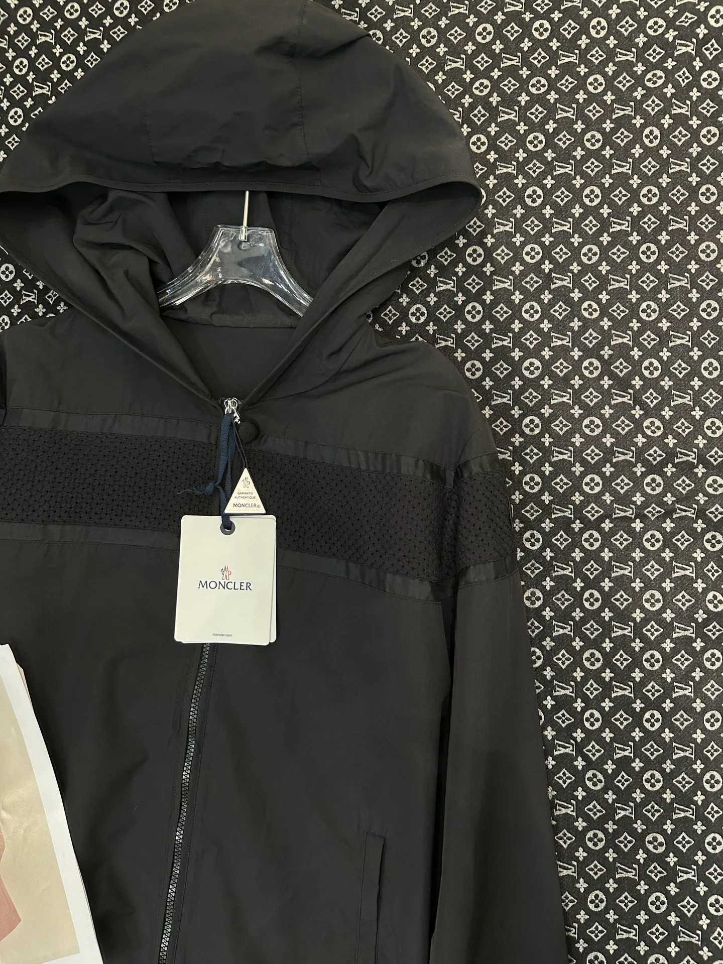 Куртки И Пуховики Женские Moncler 11505876