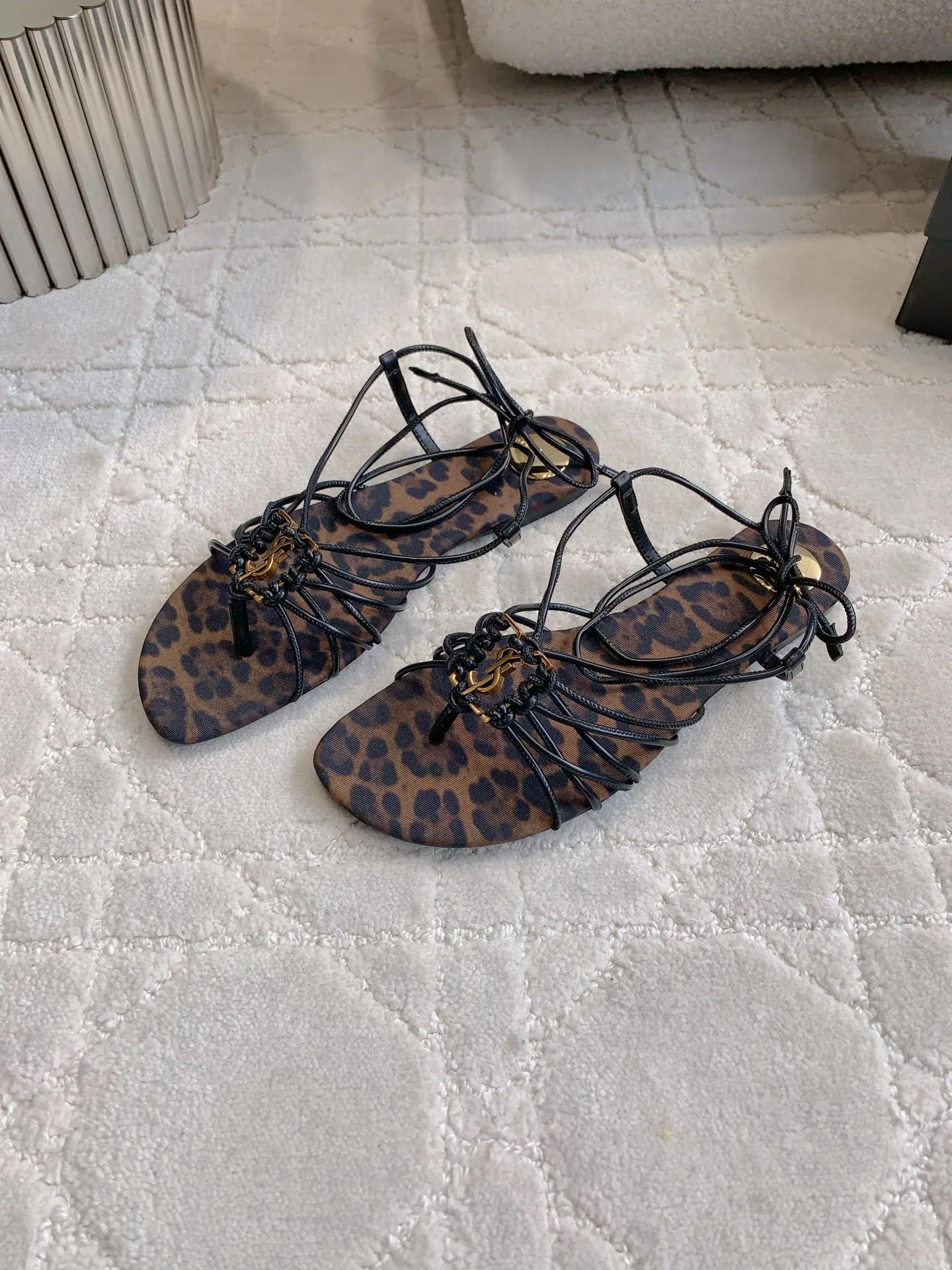 Сандалии Женские Saint Laurent 21523