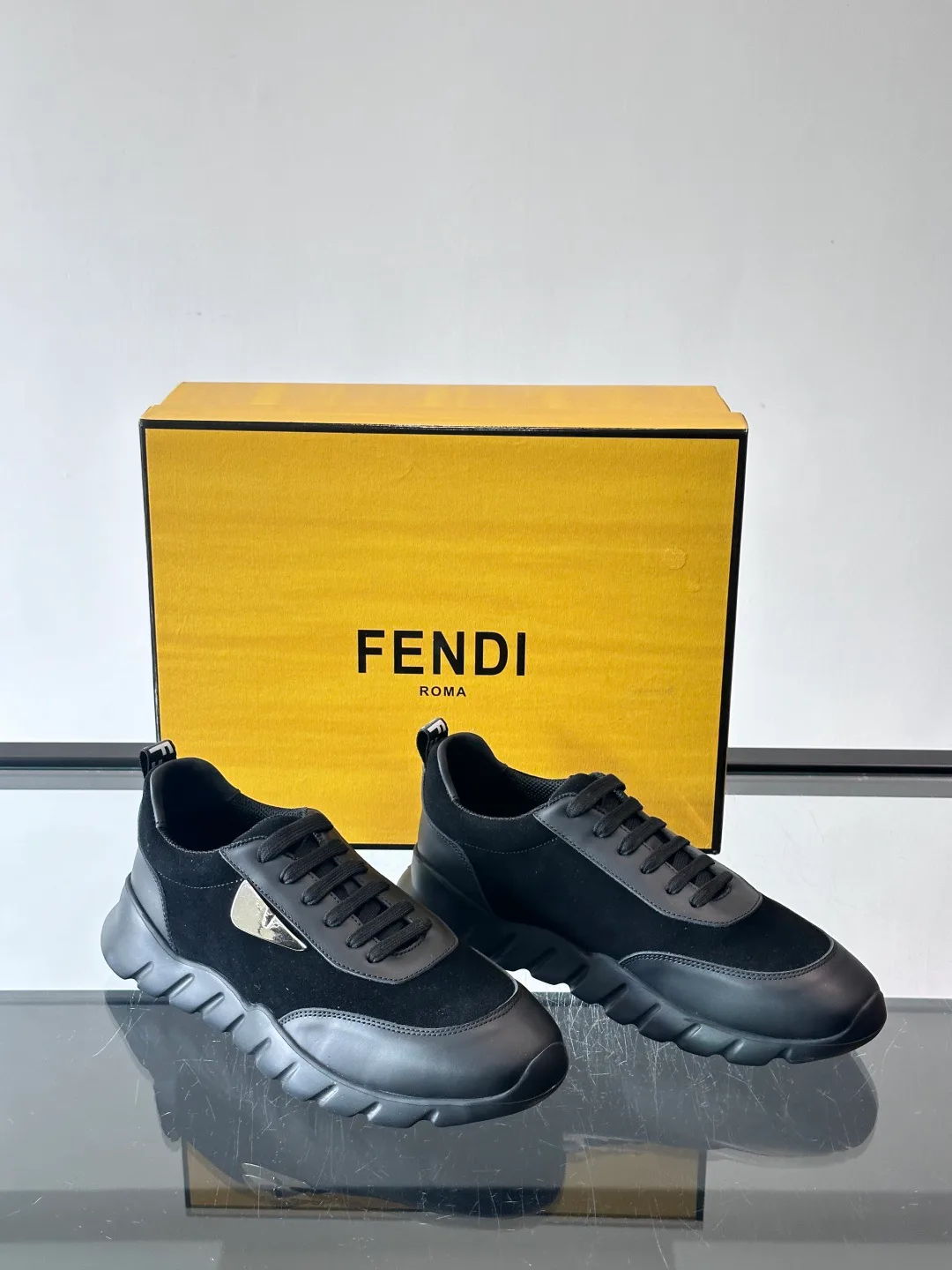 Кроссовки Мужские Fendi 5267121