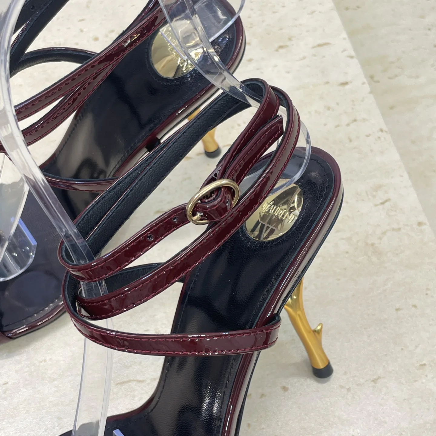 Босоножки Женские Saint Laurent 3009102