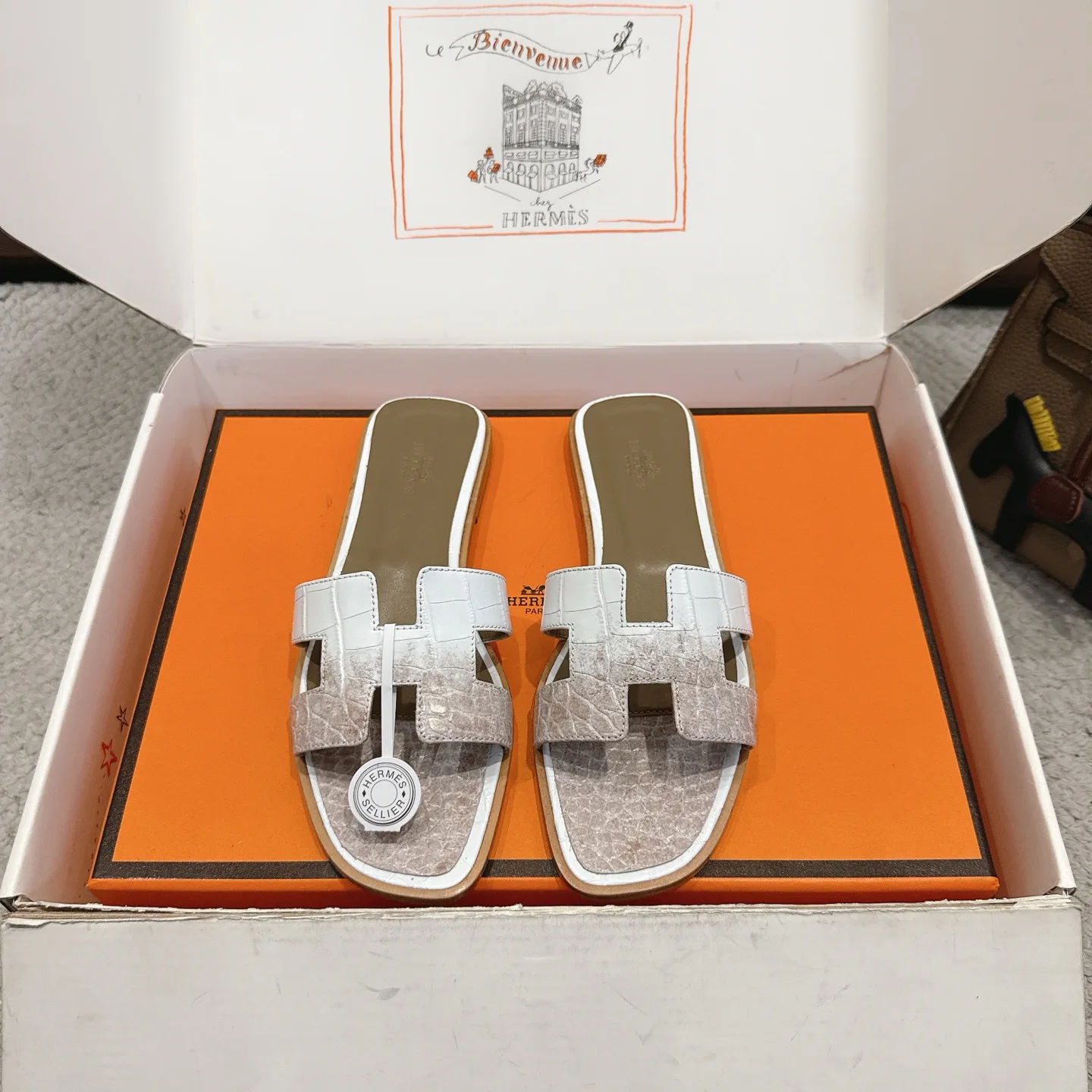 Шлепанцы Женские Hermes 17480668