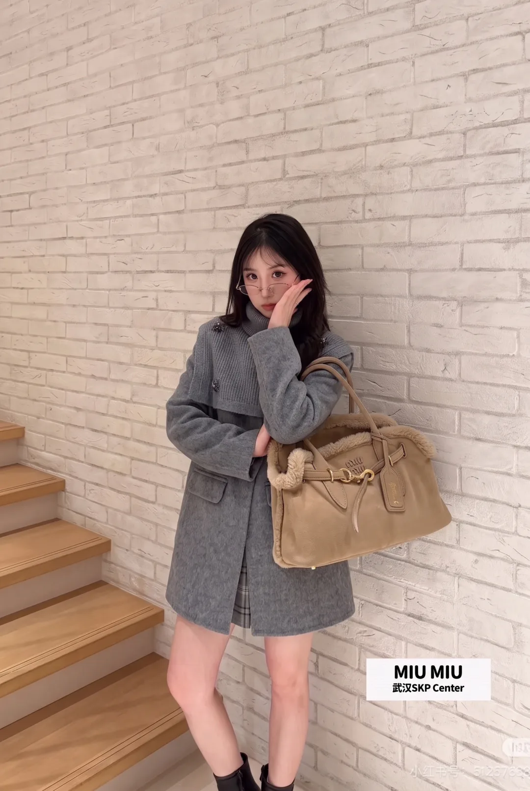 Пальто Женские Miu Miu 19624334