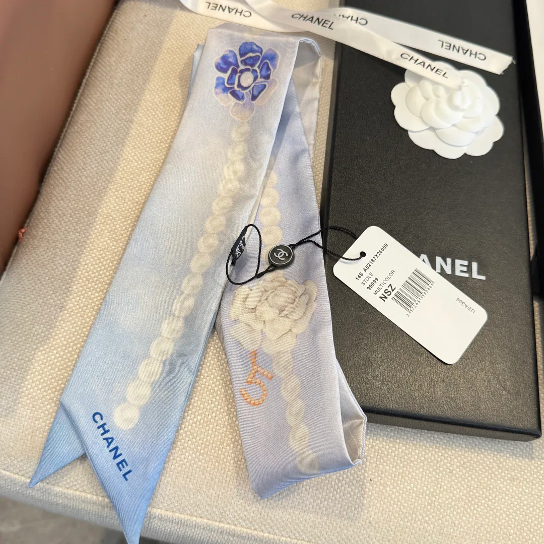 Платки Chanel 14709856