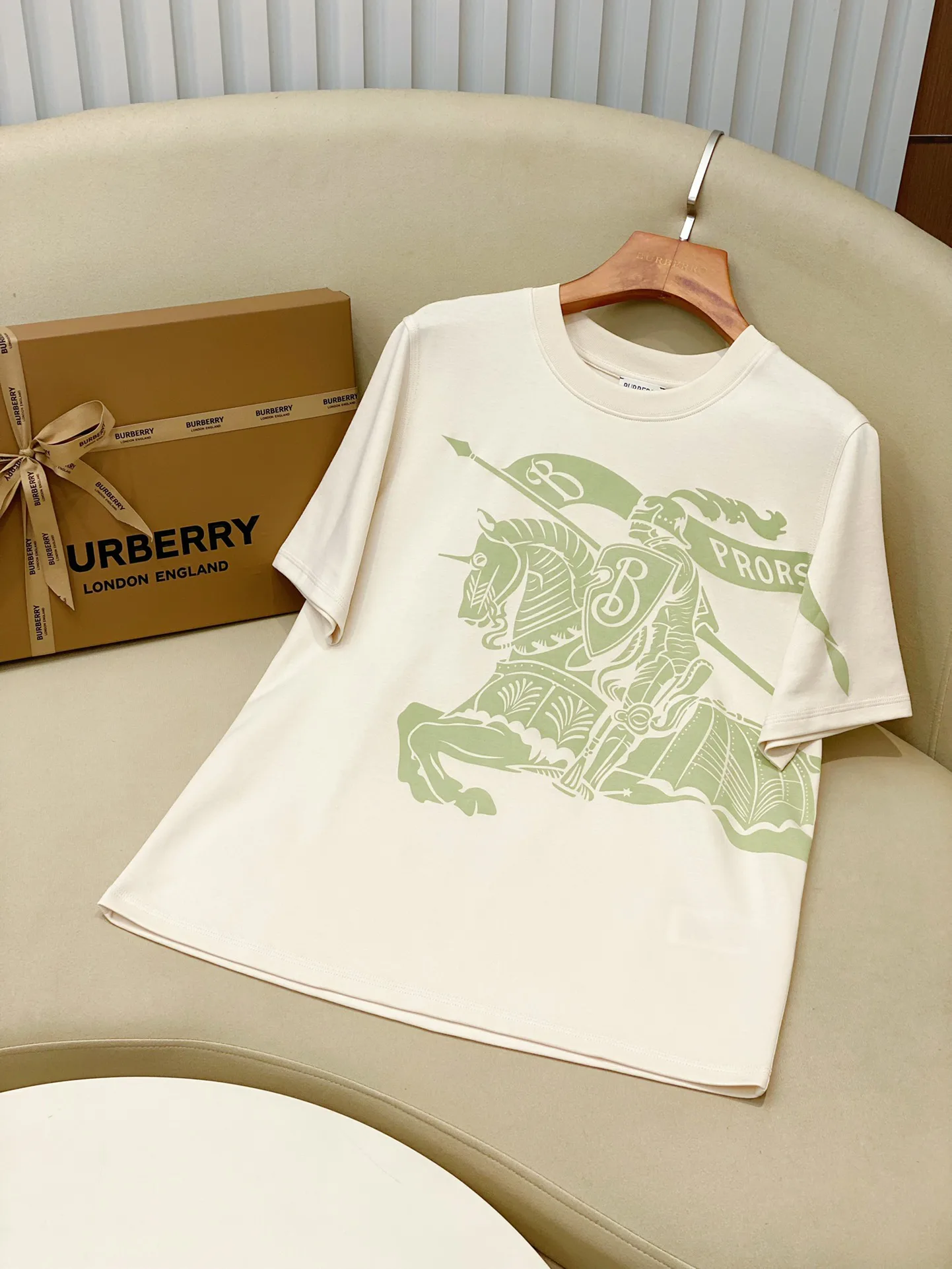 Футболки Женские Burberry 13092192
