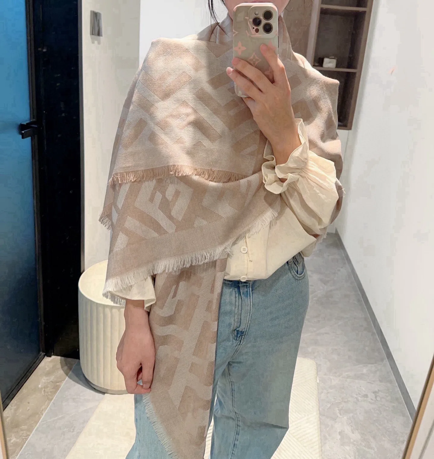 Шарфы Fendi 136785