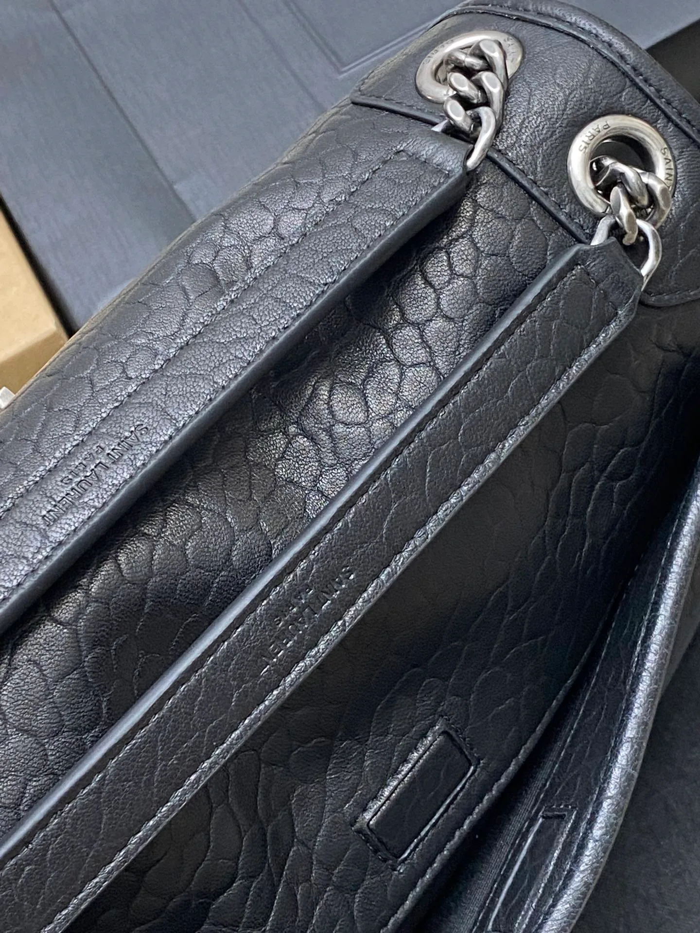 Классические Сумки Женские Saint Laurent 13435180