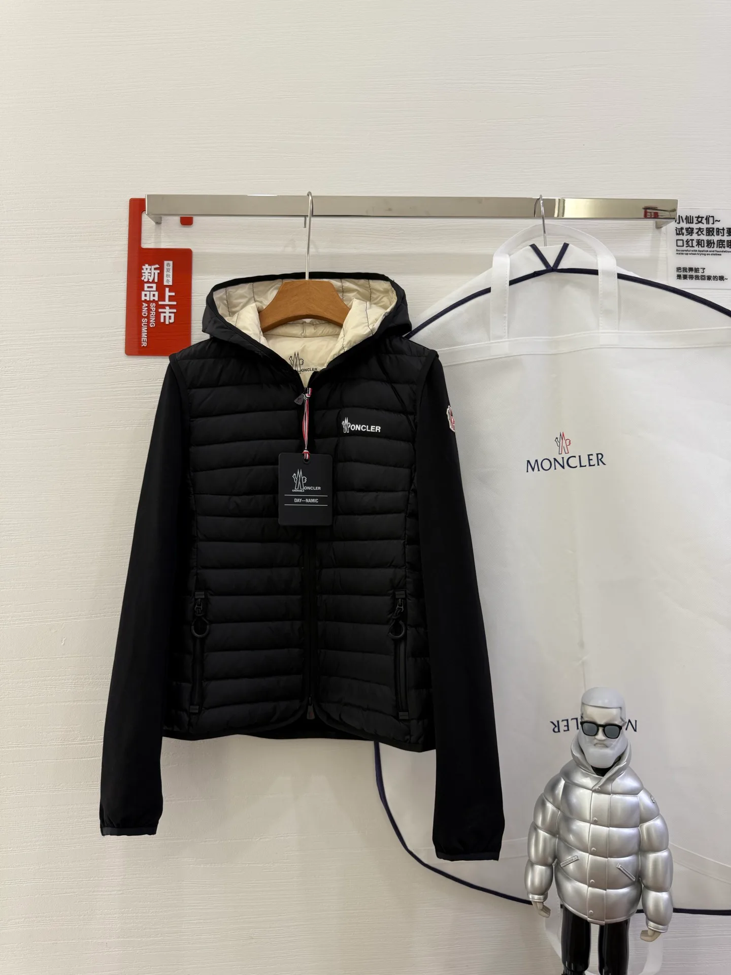 Куртки И Пуховики Женские Moncler 18825202