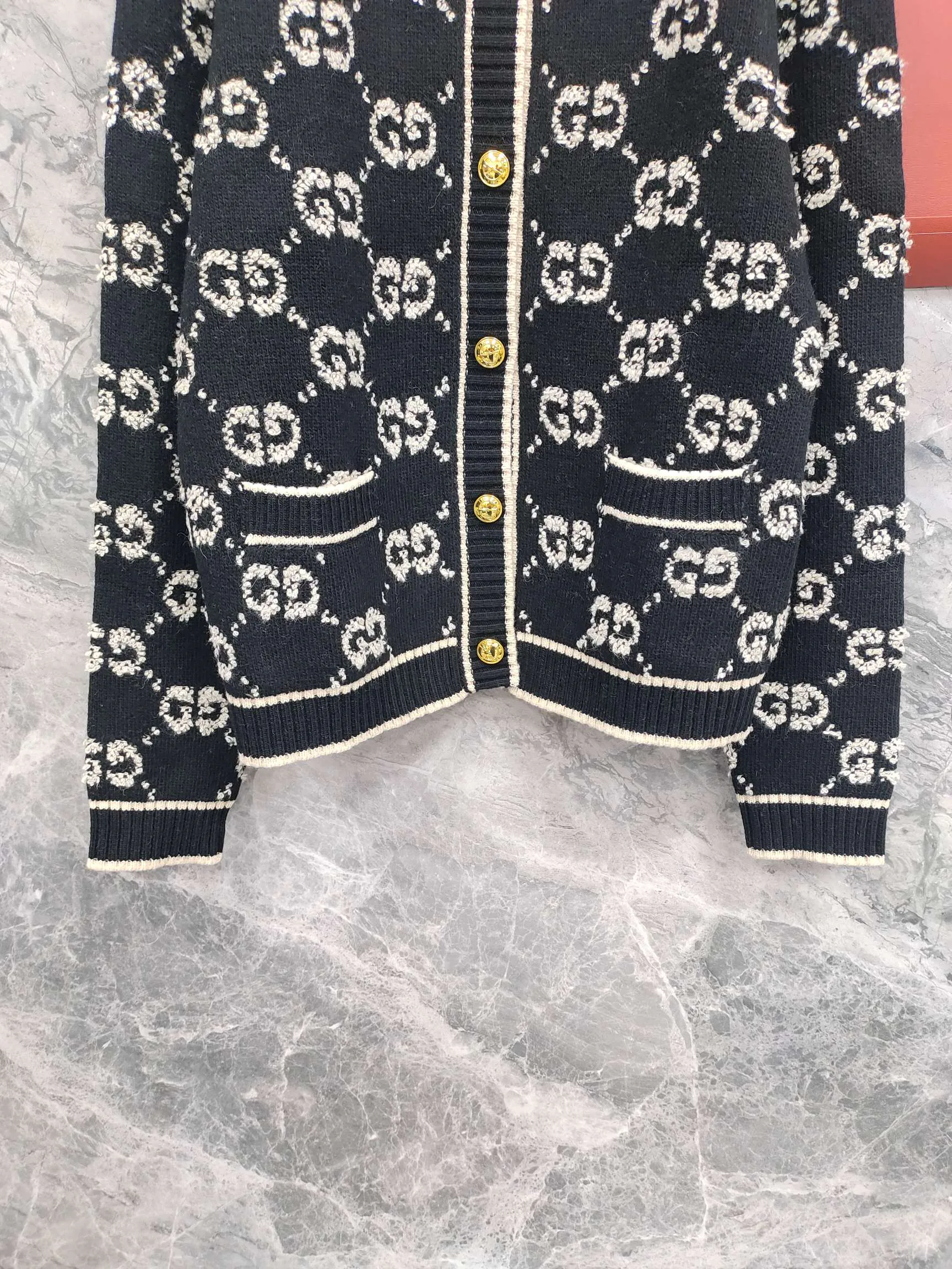 Джемперы И Свитеры Женские Gucci 18743566