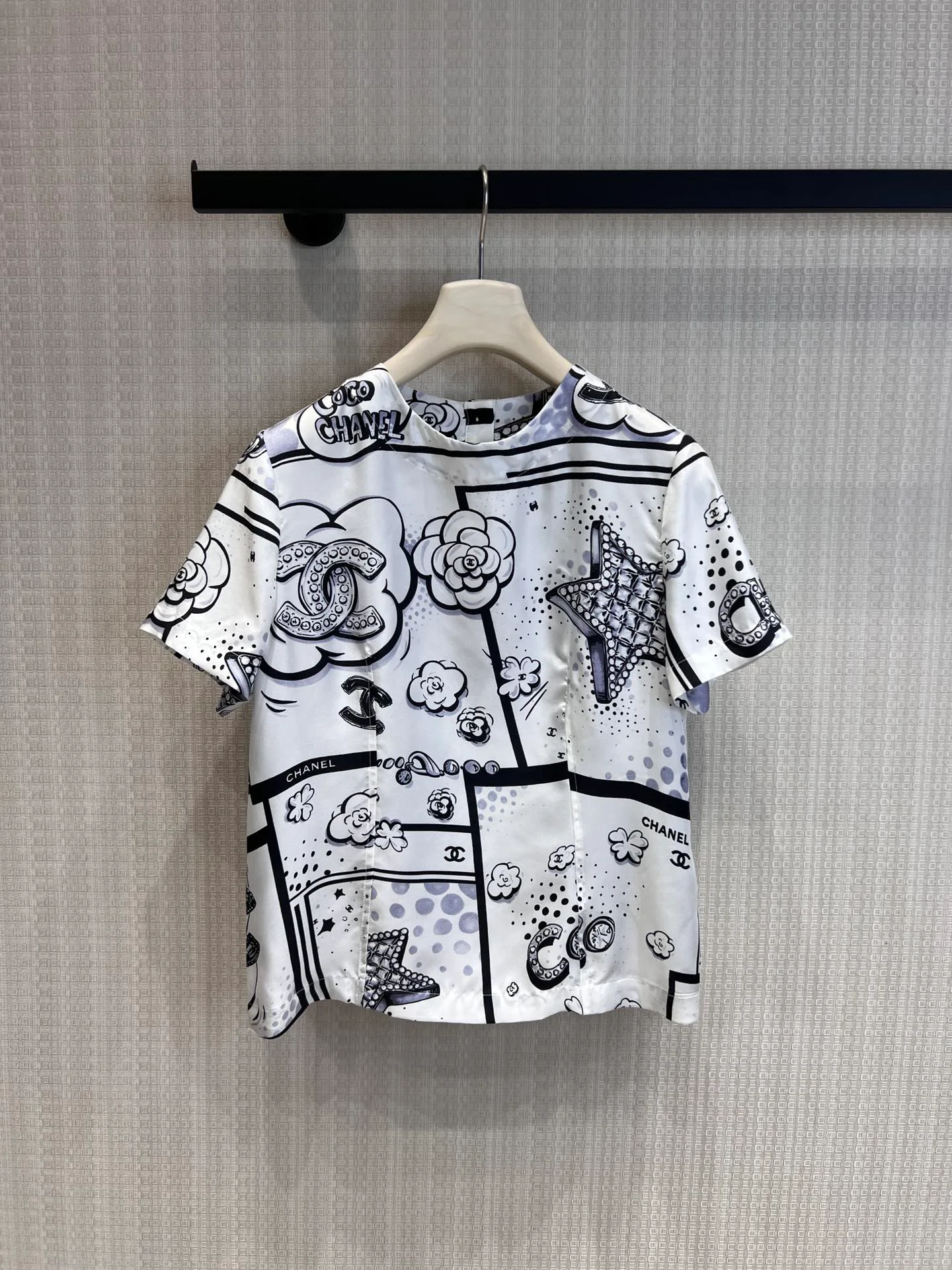 Футболки Женские Chanel 13436374