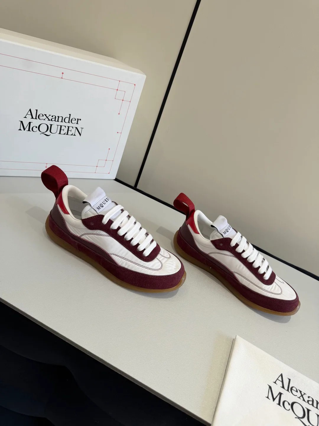 Кроссовки Женские Alexander Mcqueen 1854332