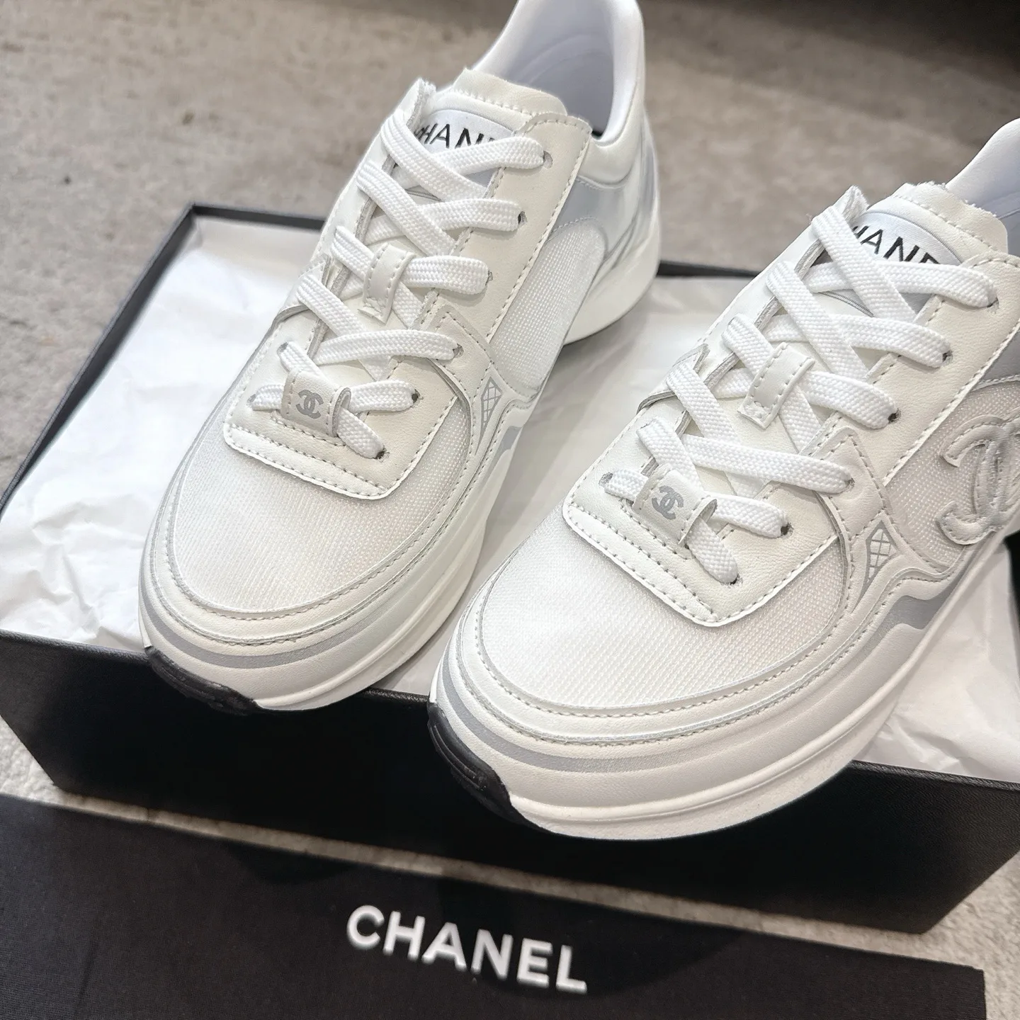 Кроссовки Женские Chanel 11407467