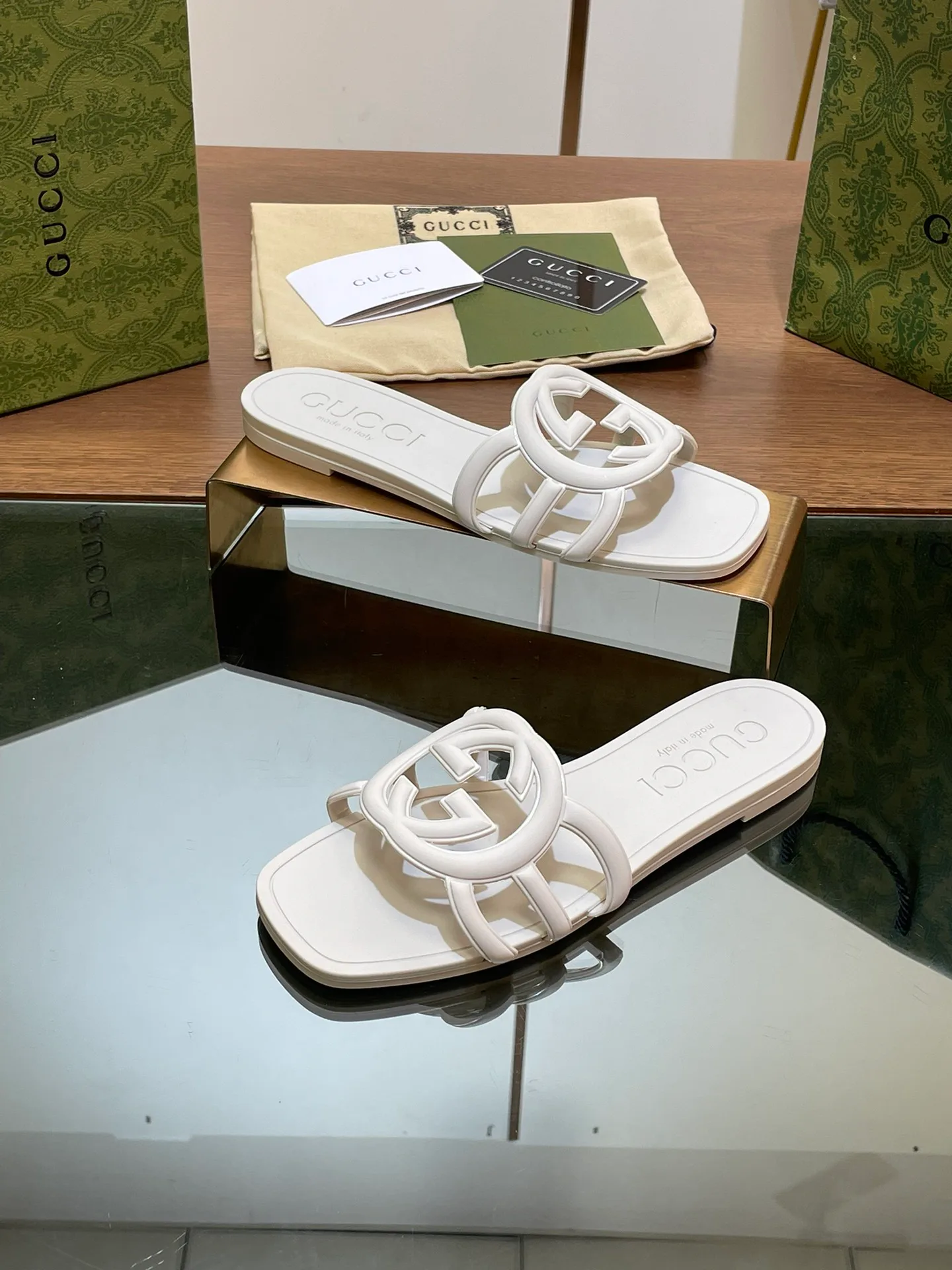 Шлепанцы Женские Gucci 15267