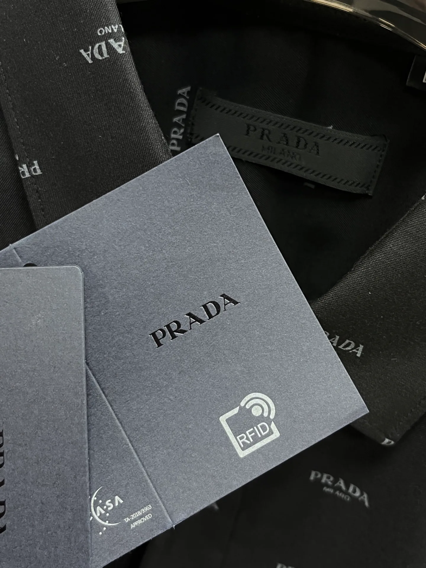 Рубашки Мужские Prada 13327557