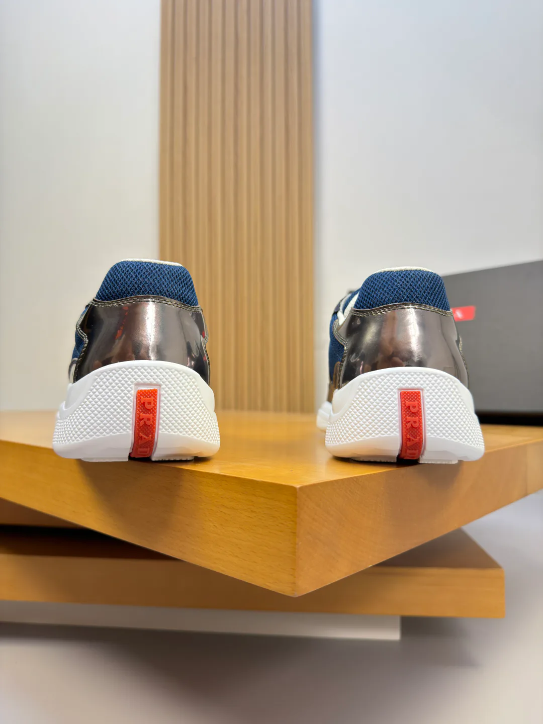 Кроссовки Мужские Prada 17955080