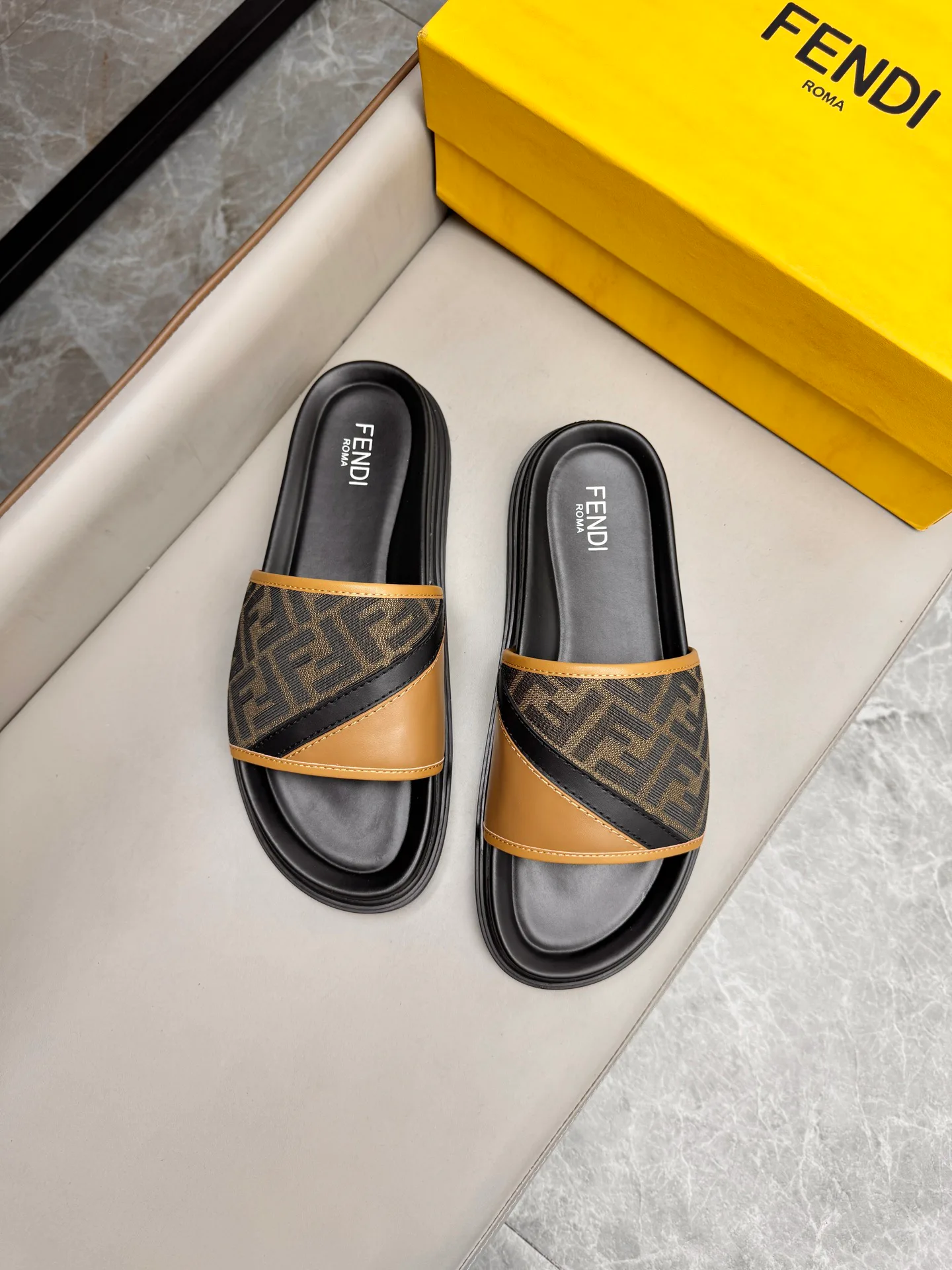 Шлепанцы Мужские Fendi 29091