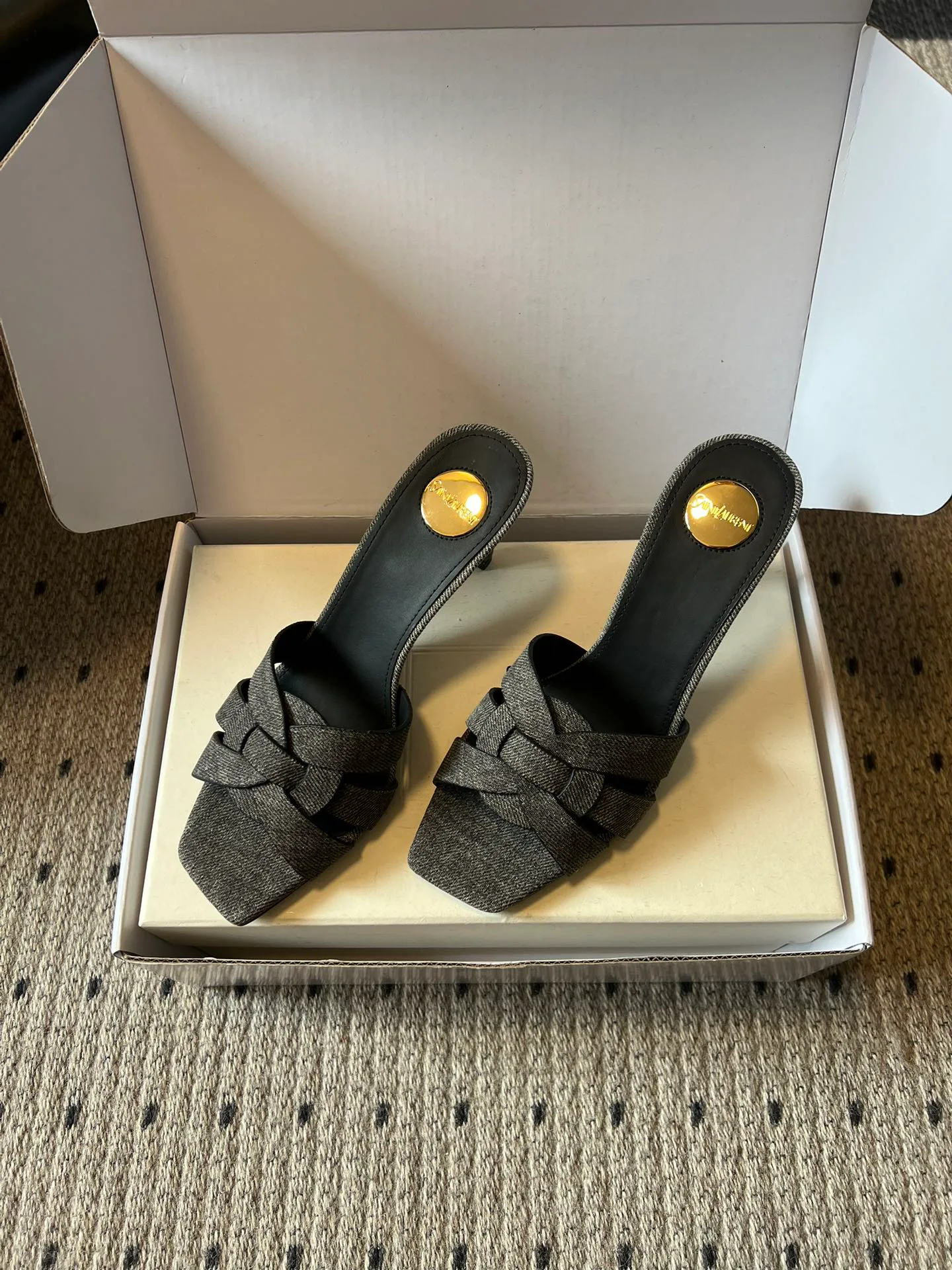 Босоножки Женские Saint Laurent 11239397