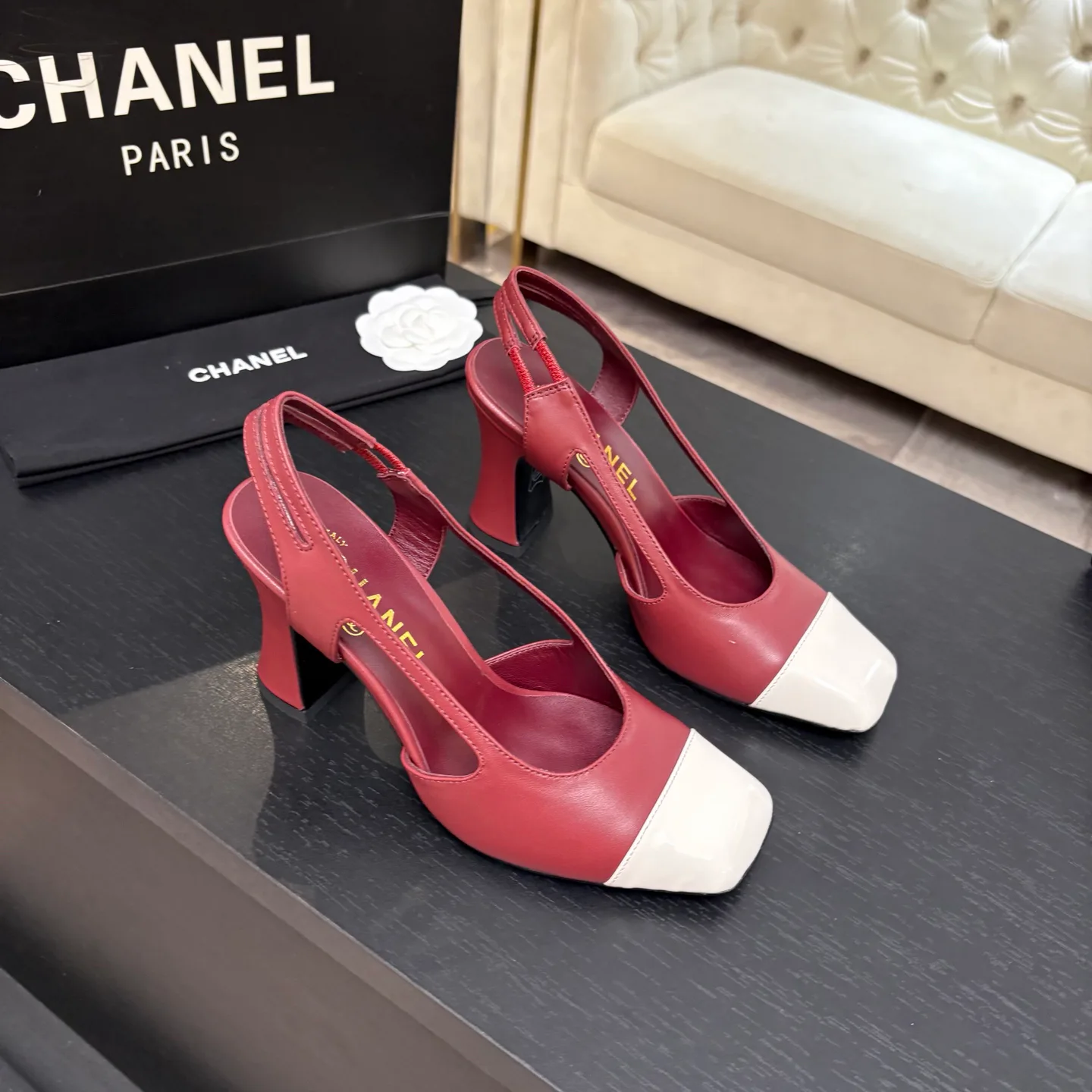 Туфли Женские Chanel 19633745
