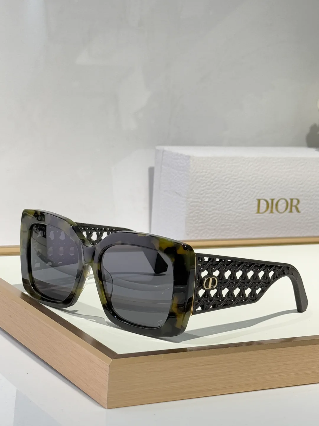 Очки Christian Dior 17069