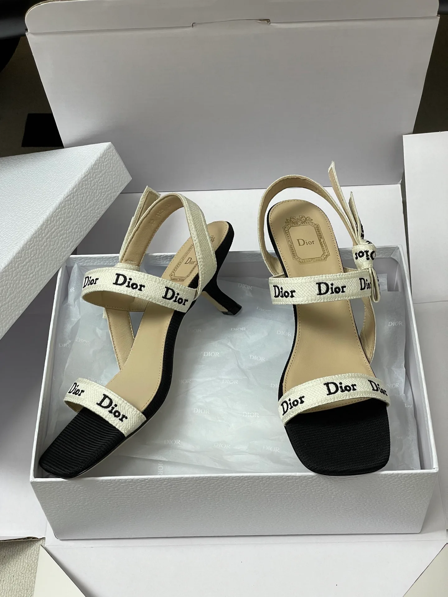 Босоножки Женские Christian Dior 13226174