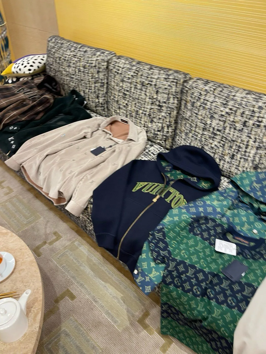 Куртки И Пуховики Мужские Louis Vuitton 8973489