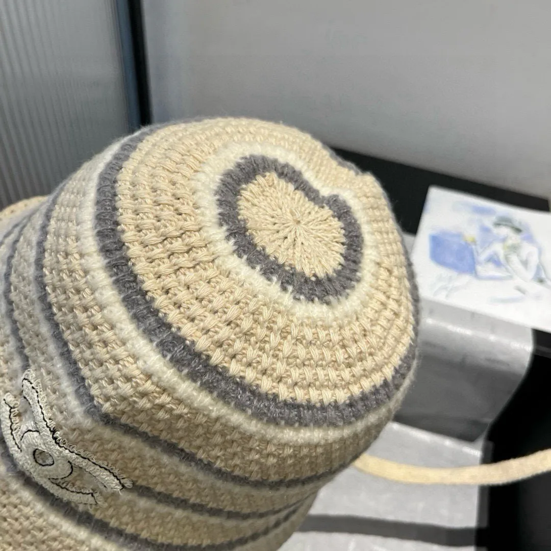 Головные Уборы Chanel 240574