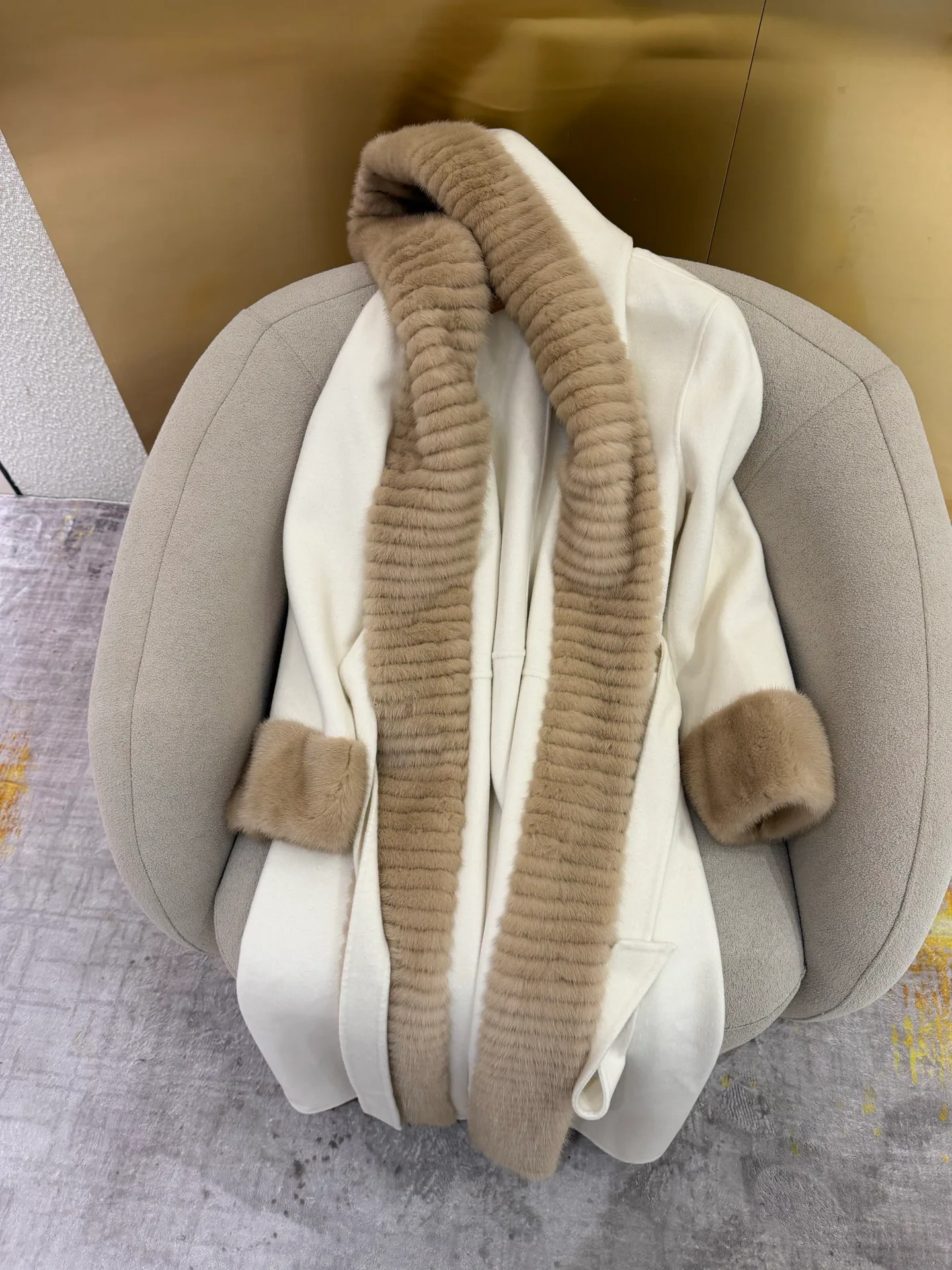 Пальто Женские Loro Piana 19467076