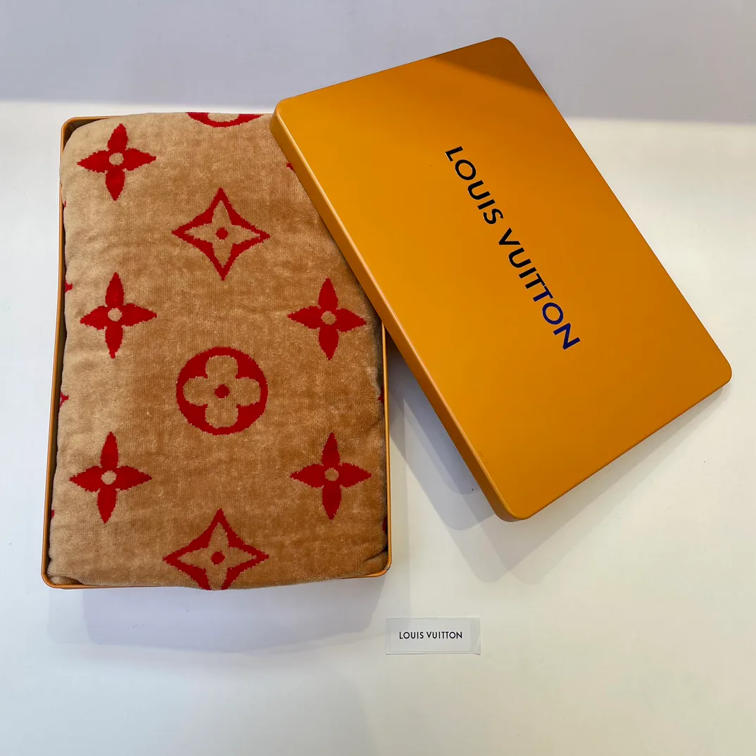 Текстиль Louis Vuitton 281271