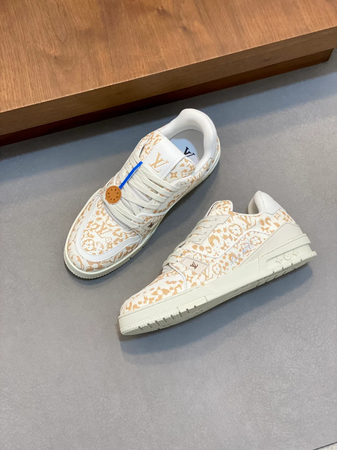 Кроссовки Мужские Louis Vuitton 12842856