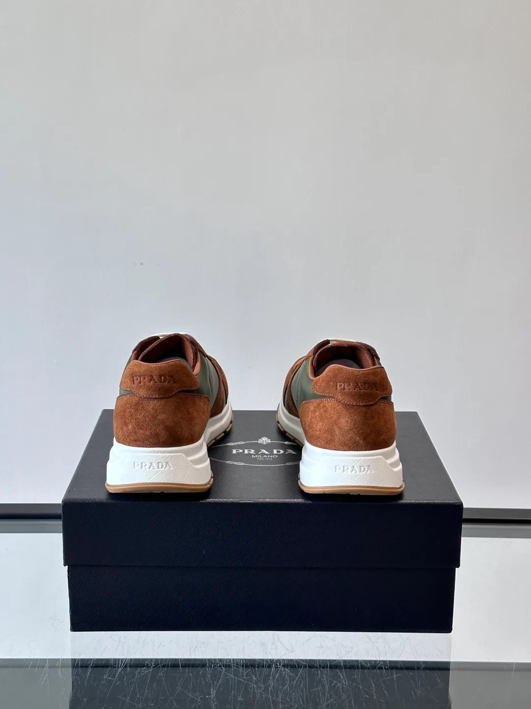 Кроссовки Мужские Prada 160941