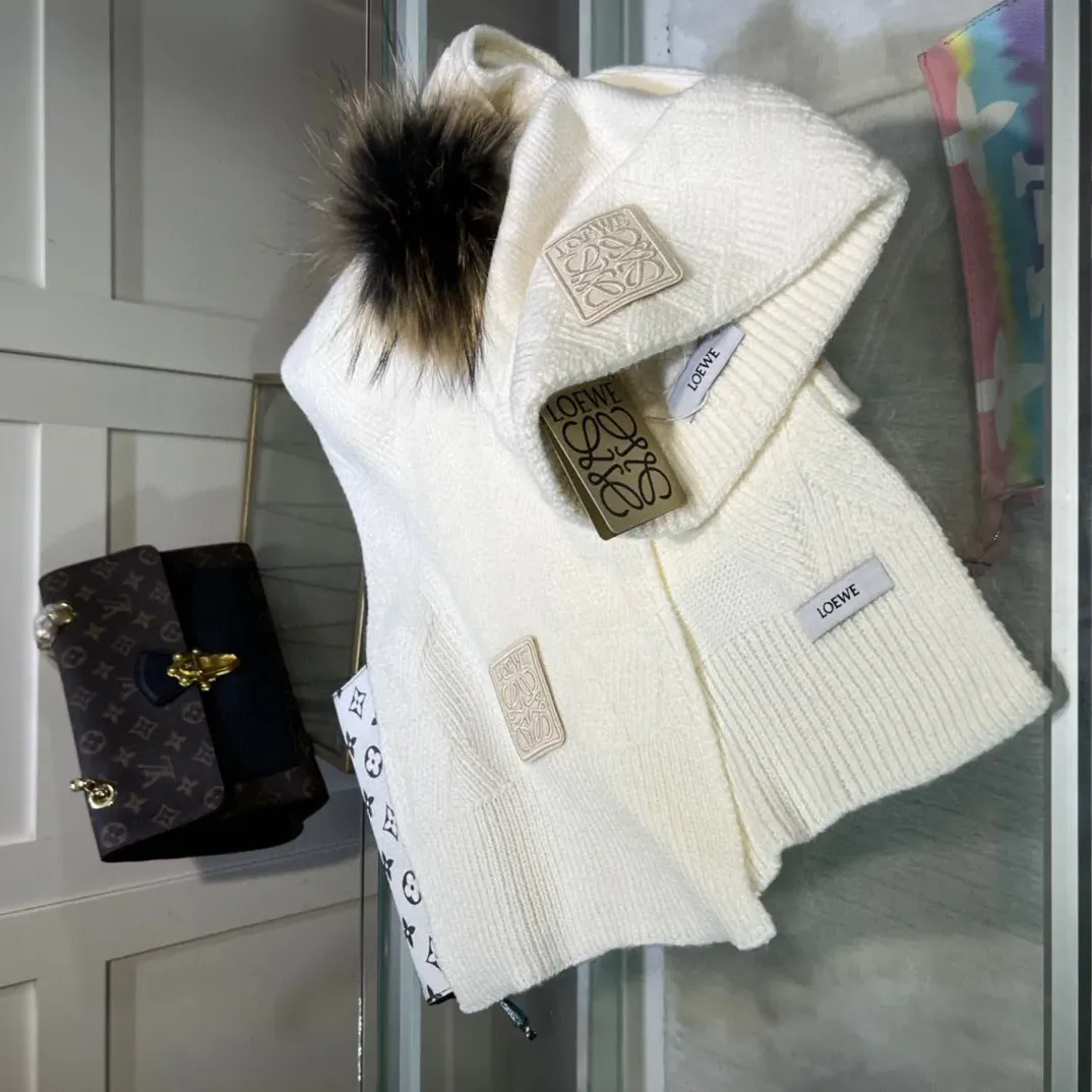 Головные Уборы Loewe 823949
