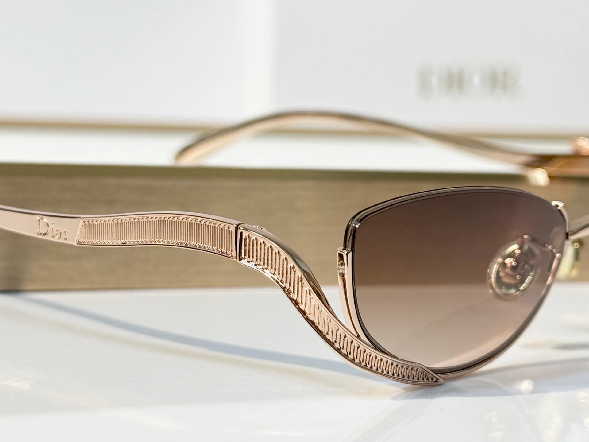 Очки Christian Dior 18117593
